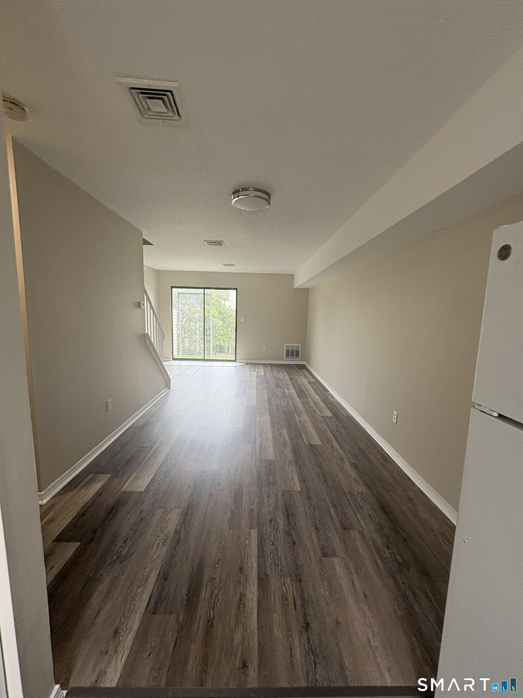 790 First 18 Avenue Property Photo 7
