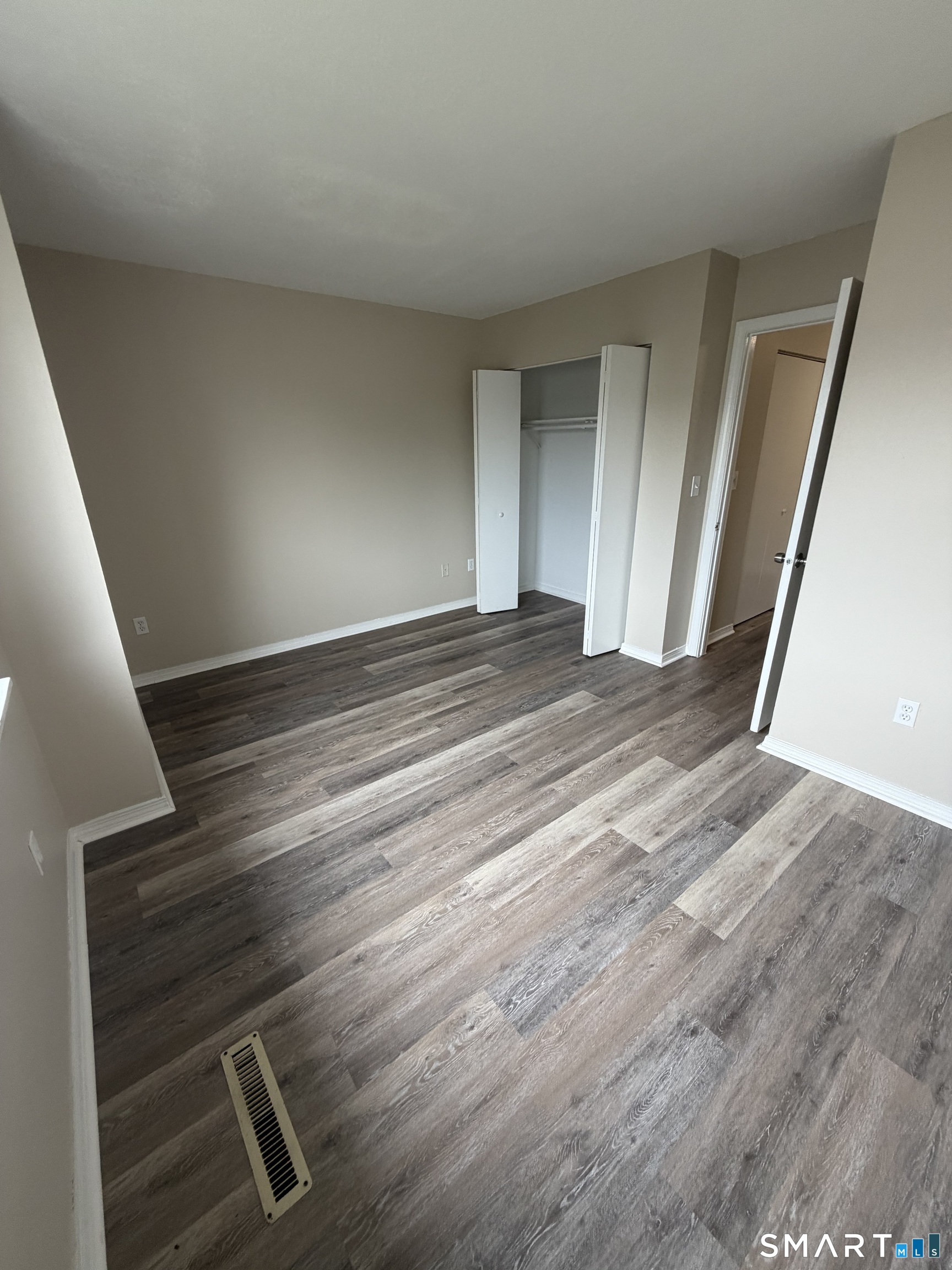 790 First 18 Avenue Property Photo 14