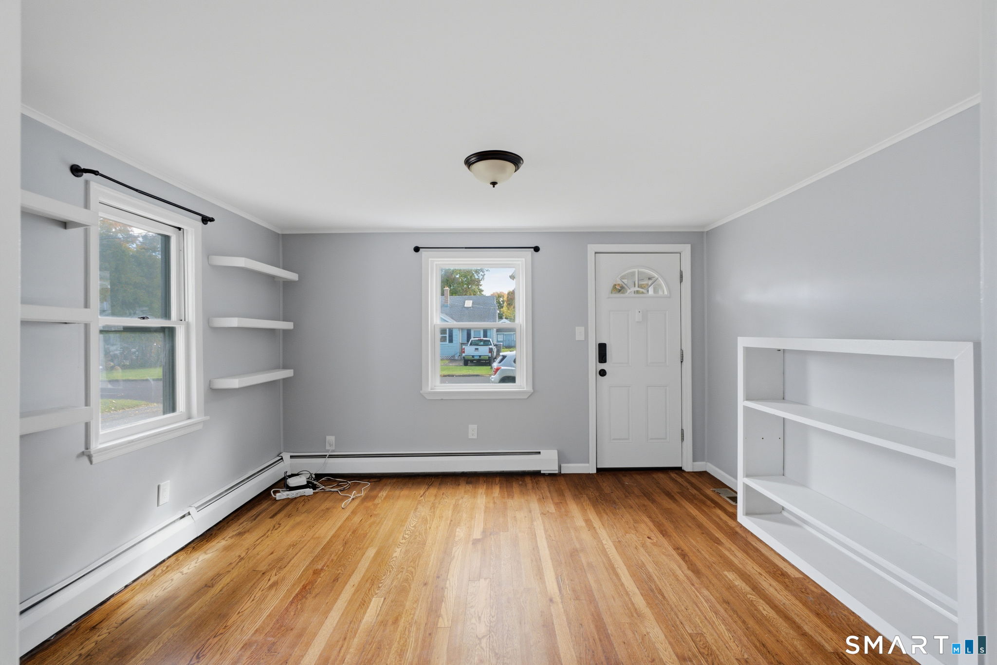 35 New East Street Property Photo 8