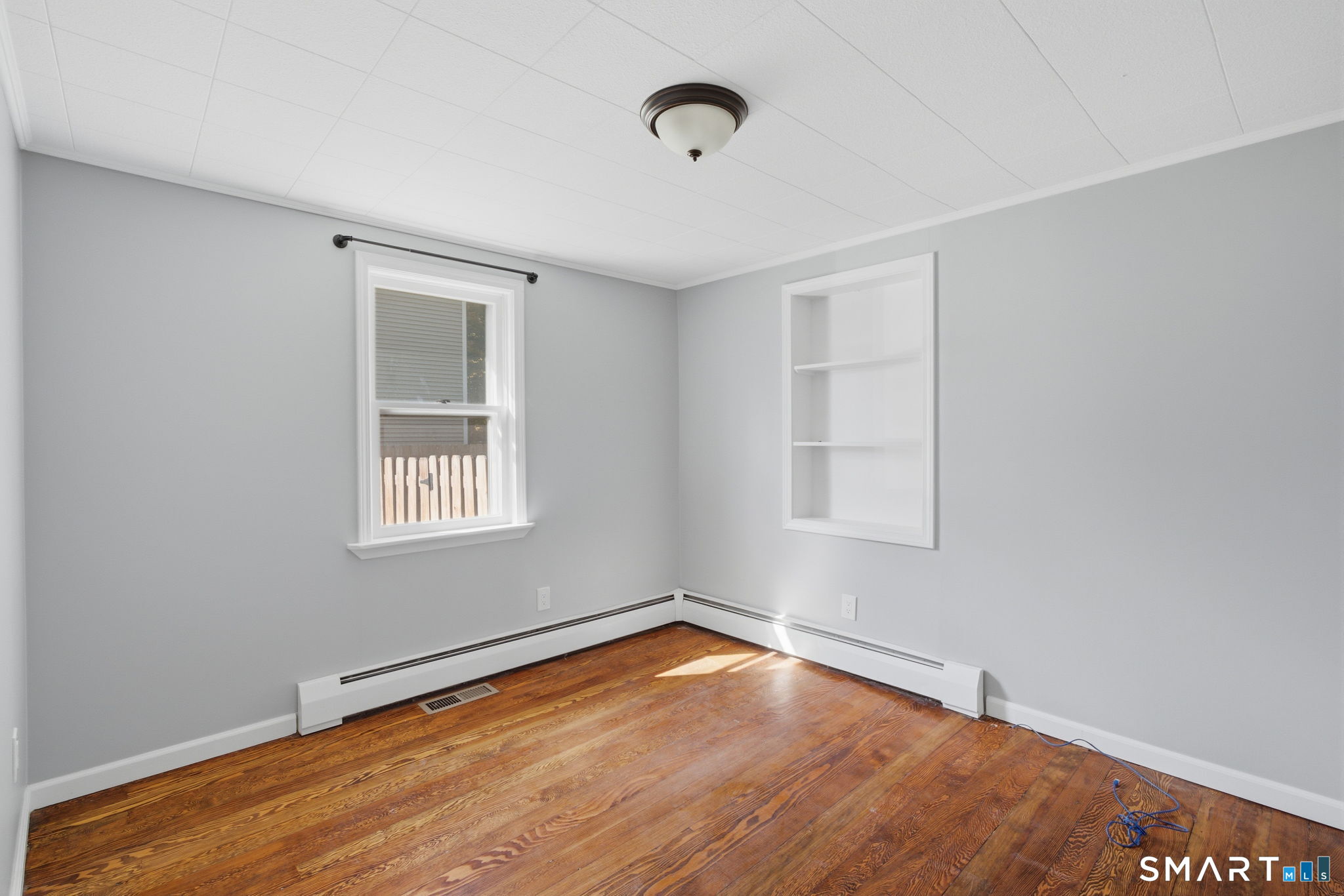 35 New East Street Property Photo 22
