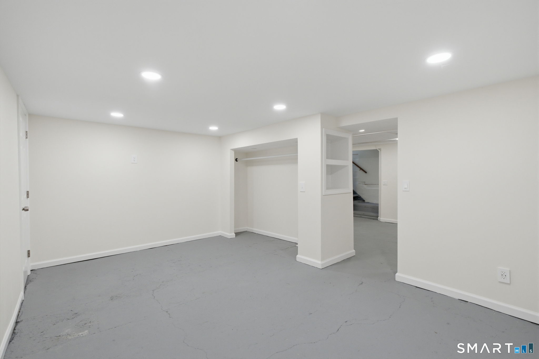 35 New East Street Property Photo 30