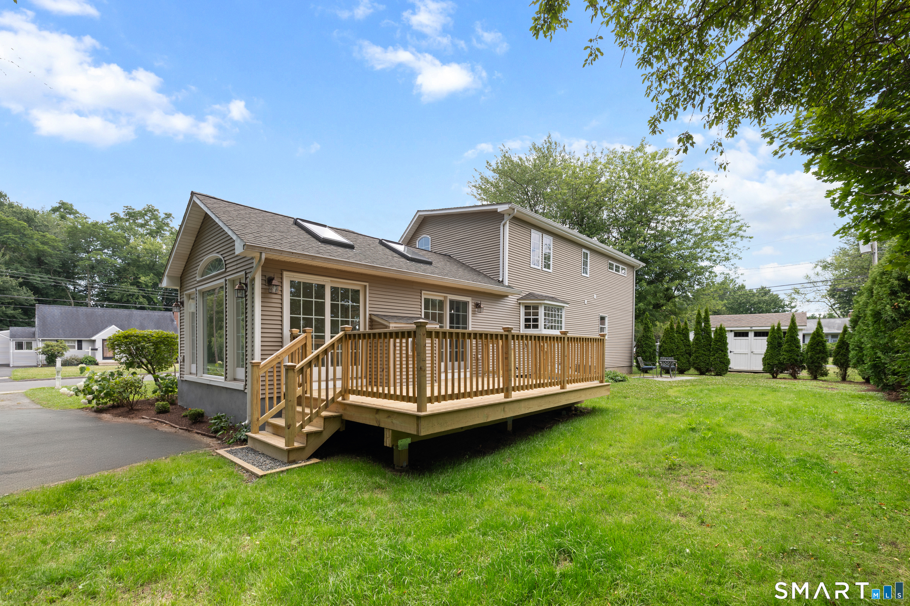 64 Red Top Drive Property Photo 2