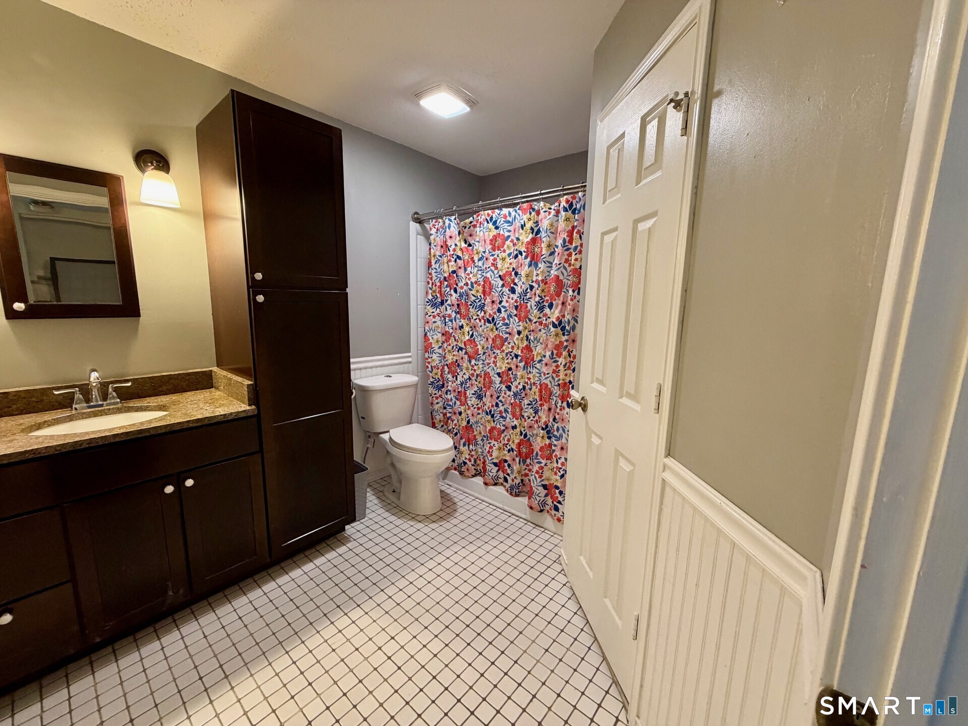 132 North 64 Street Property Photo 15