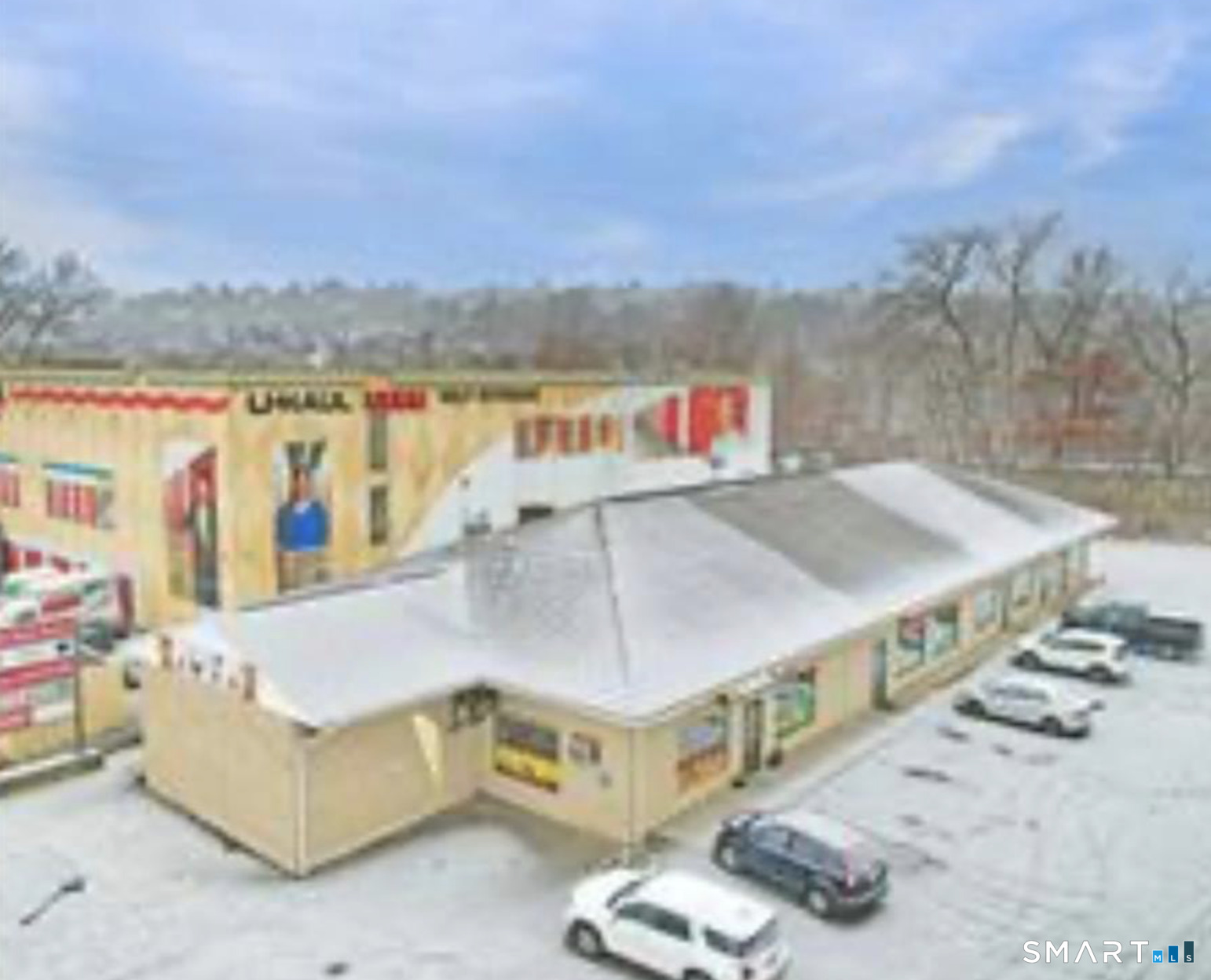 500 Bank Street Property Photo 2