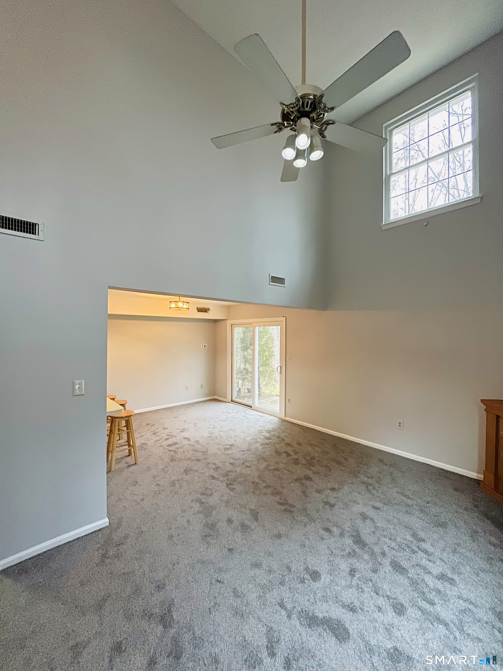 190 Tomlinson 9a Avenue Property Photo 2