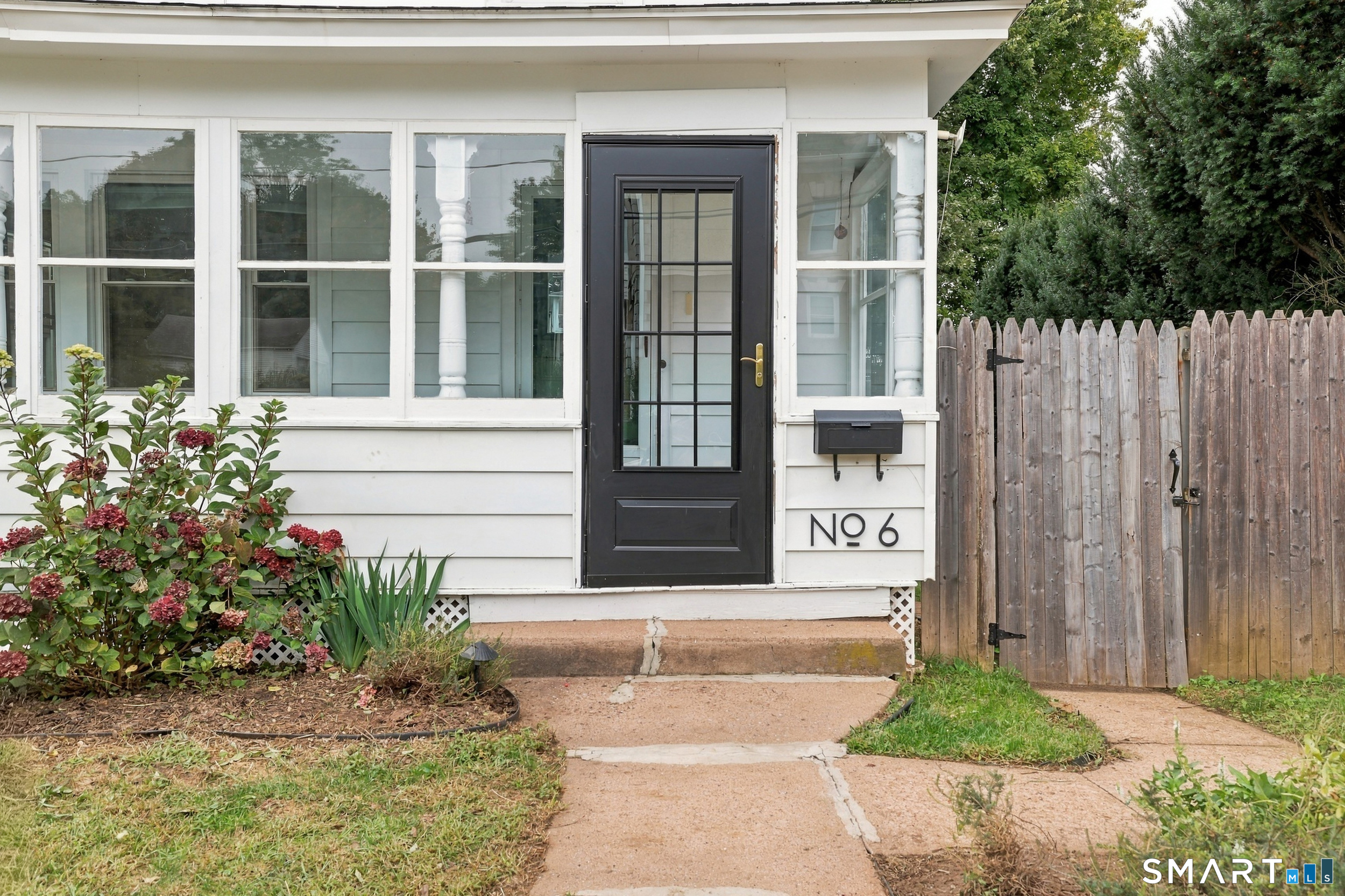 6 Johnson Street Property Photo 2