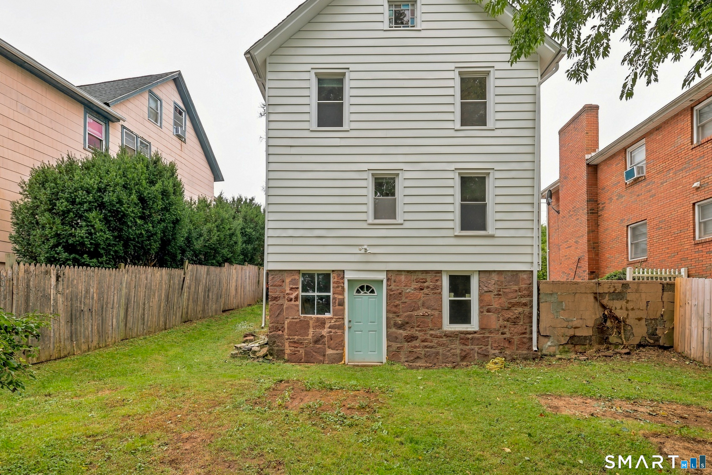 6 Johnson Street Property Photo 28