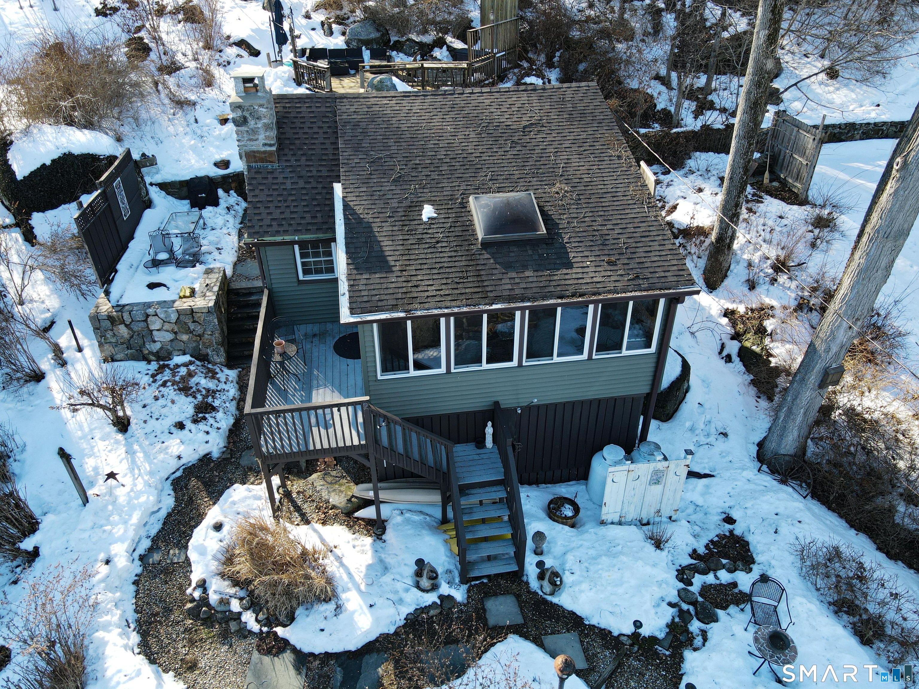 2 Glenway Property Photo 1