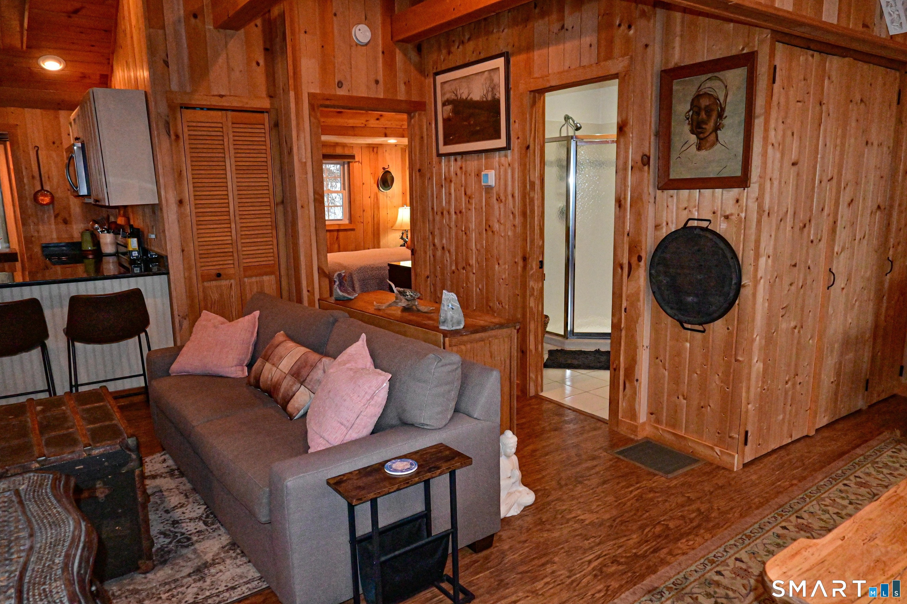 2 Glenway Property Photo 10