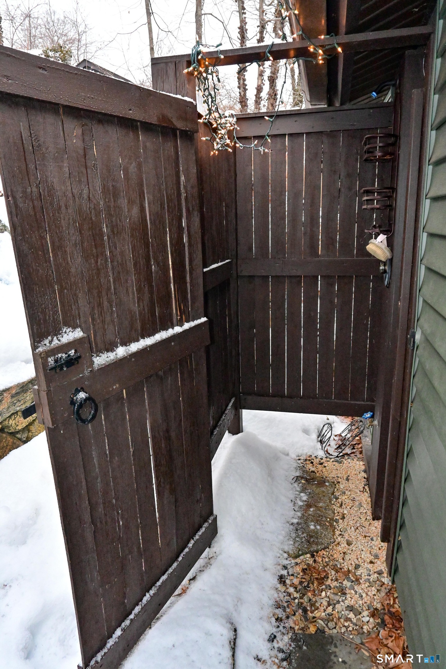 2 Glenway Property Photo 24