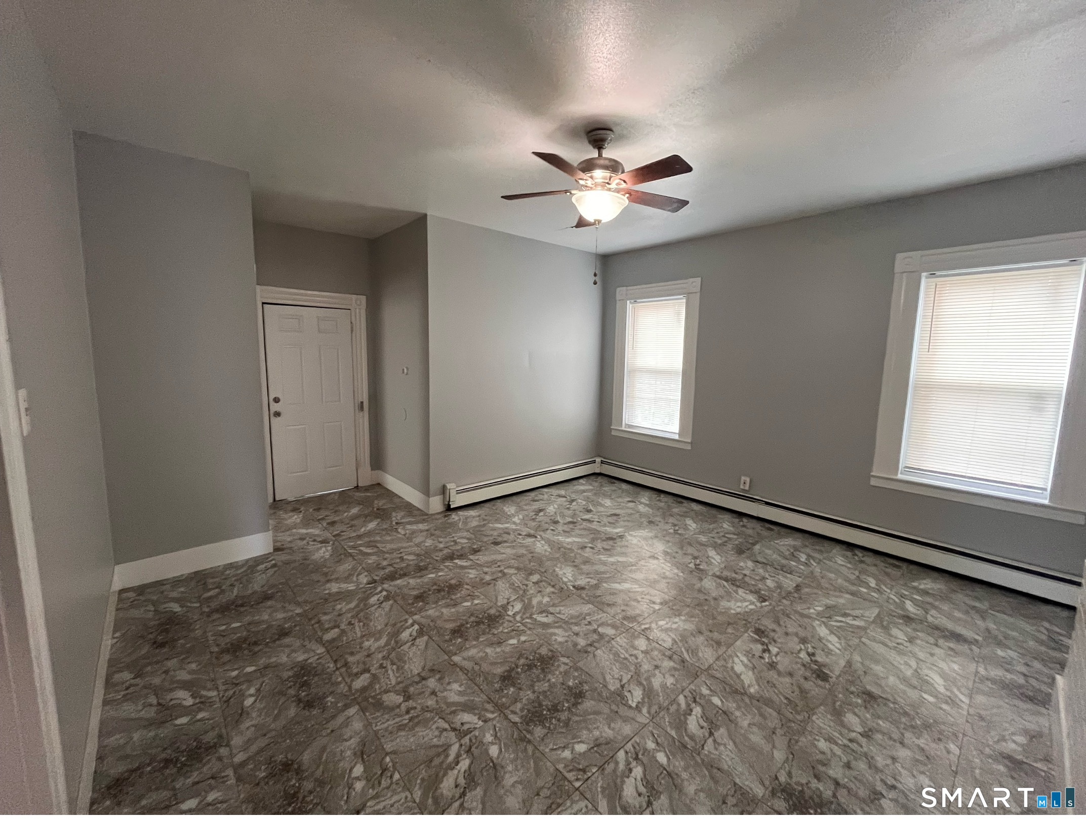 492 Broad Street Property Photo 4