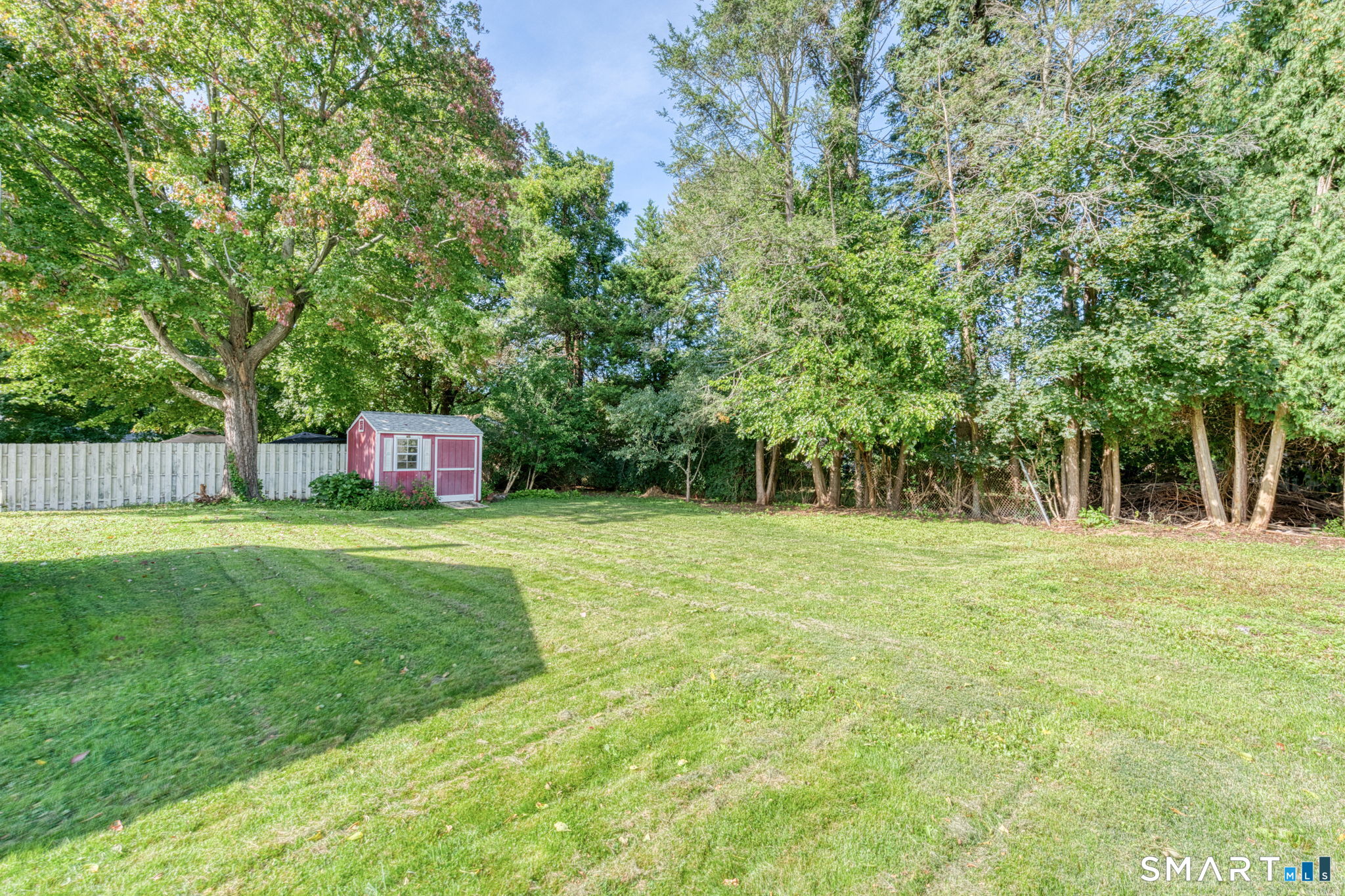 65 Brooklawn Drive Property Photo 3