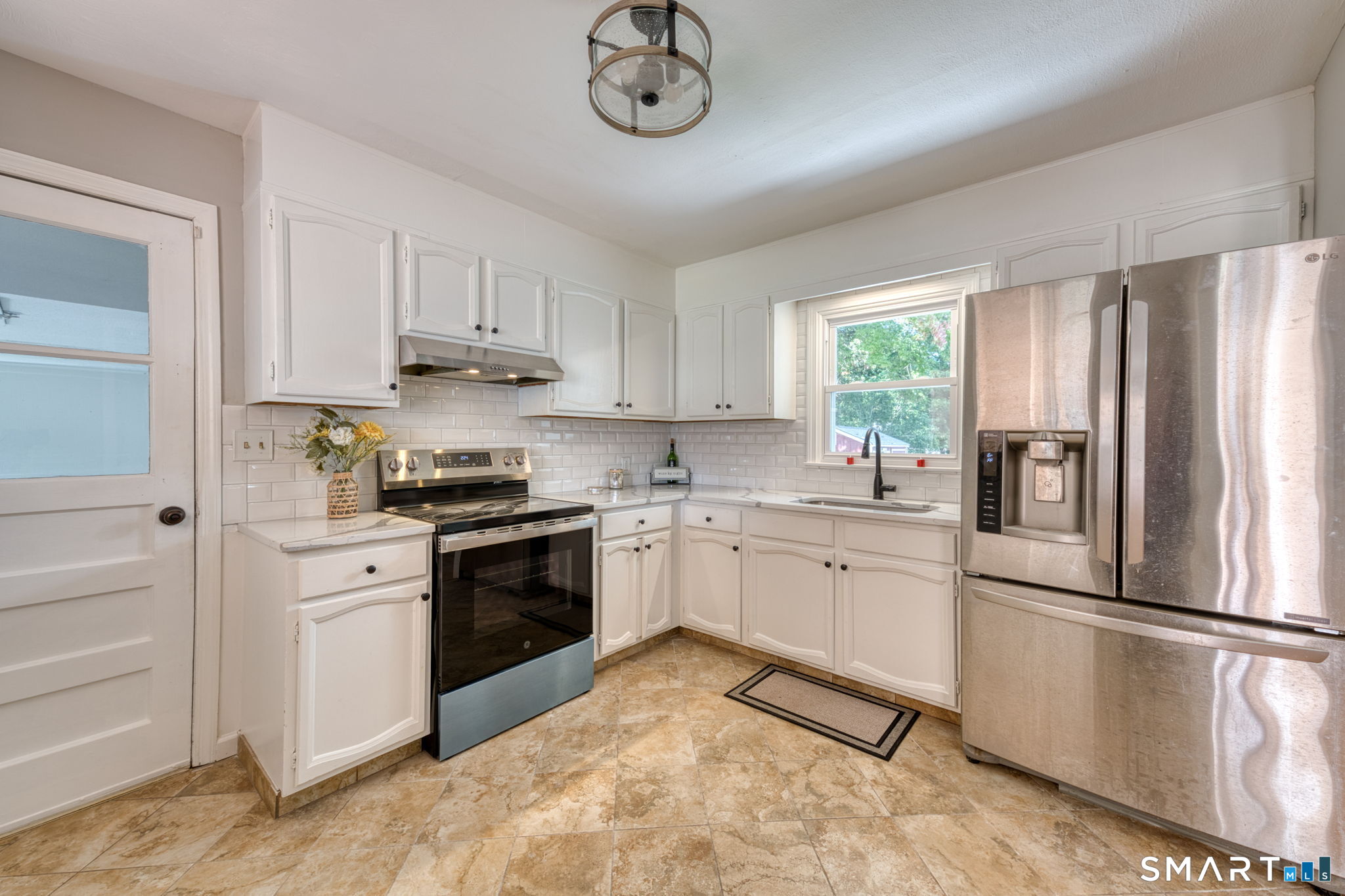 65 Brooklawn Drive Property Photo 18