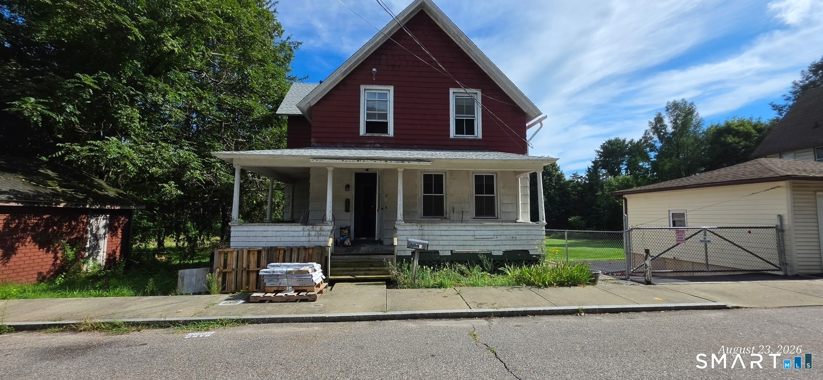 17 Daniel Street Property Photo 1