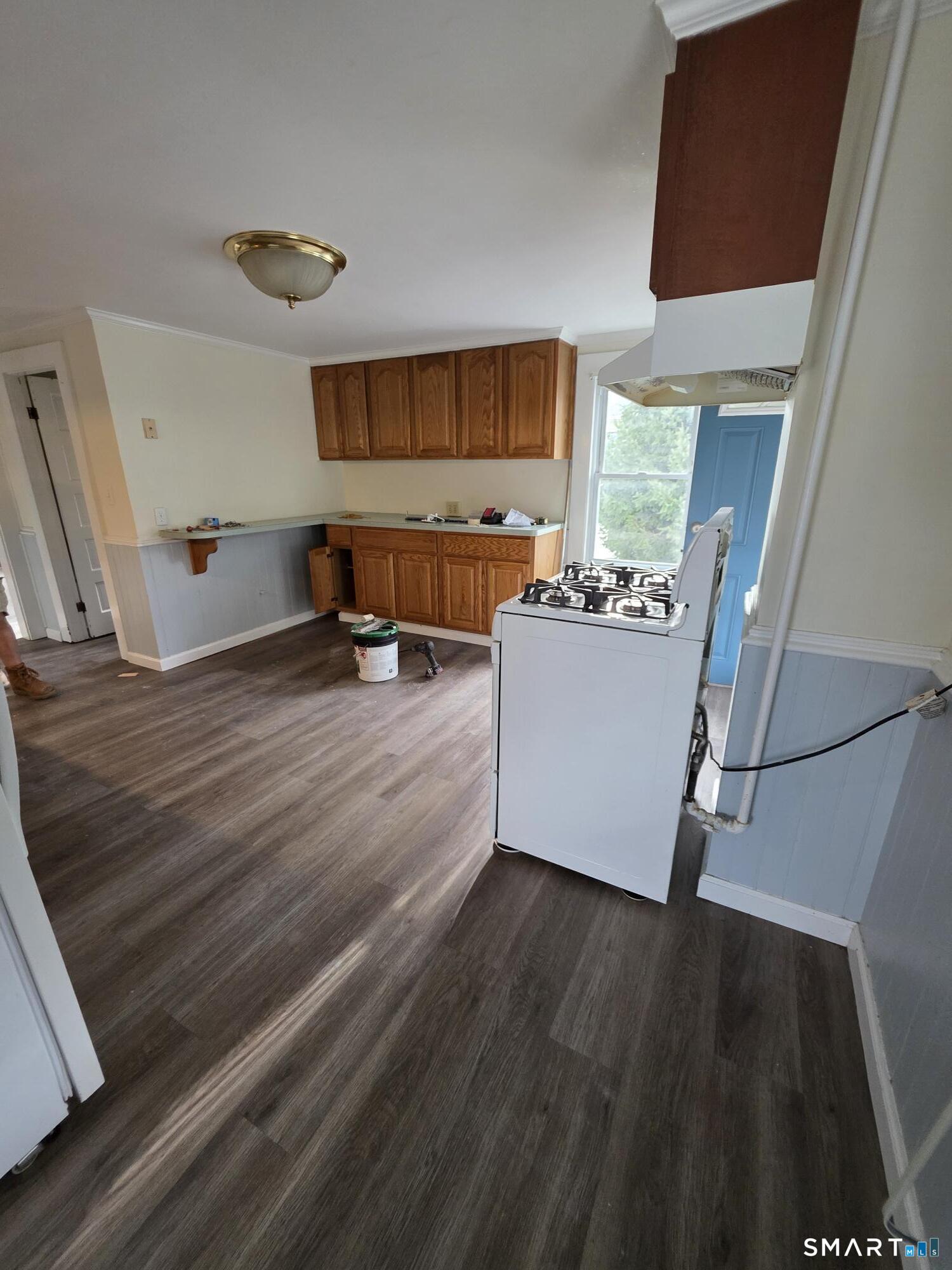 138 Divinity Street Property Photo 4