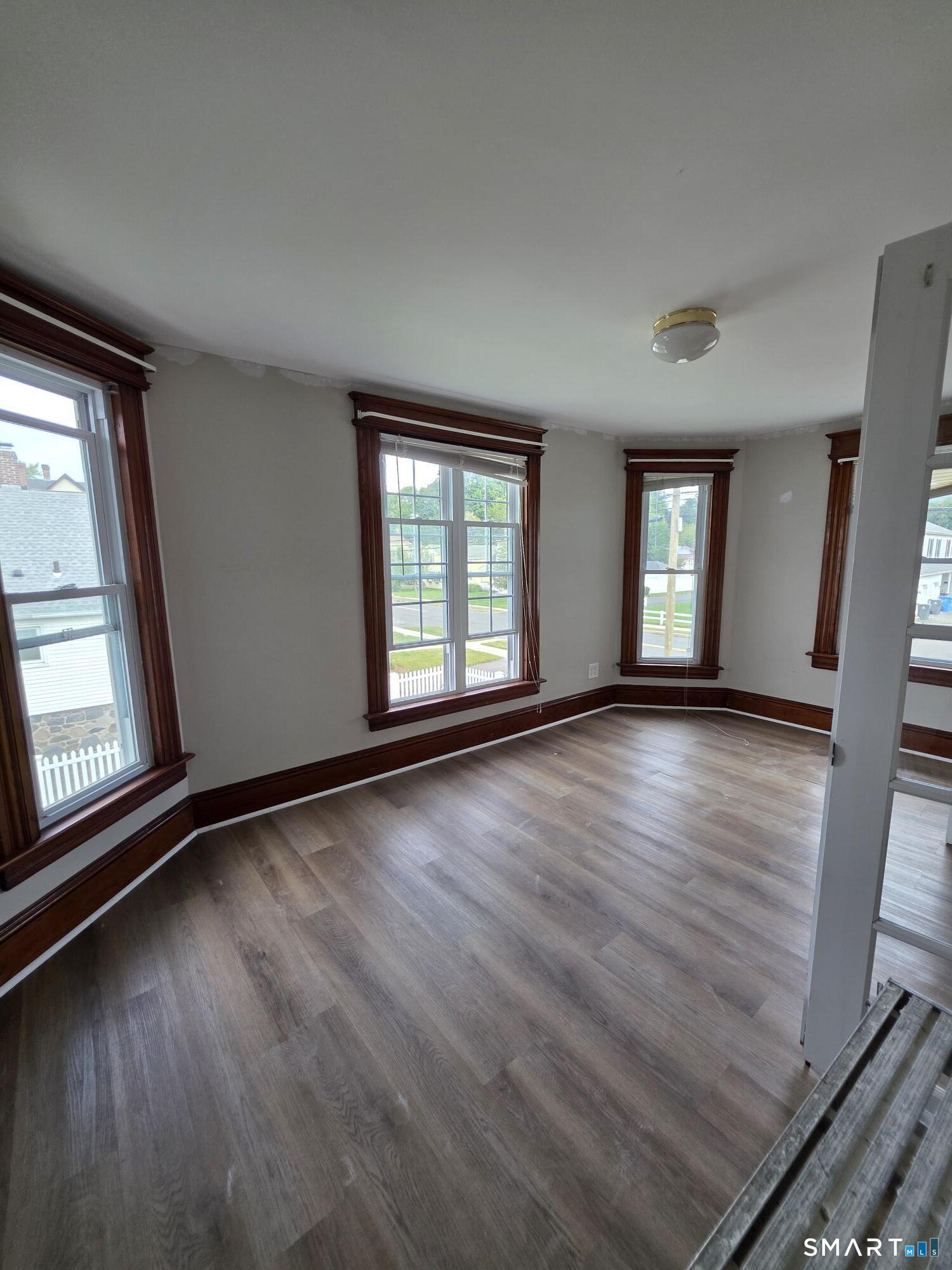 138 Divinity Street Property Photo 7