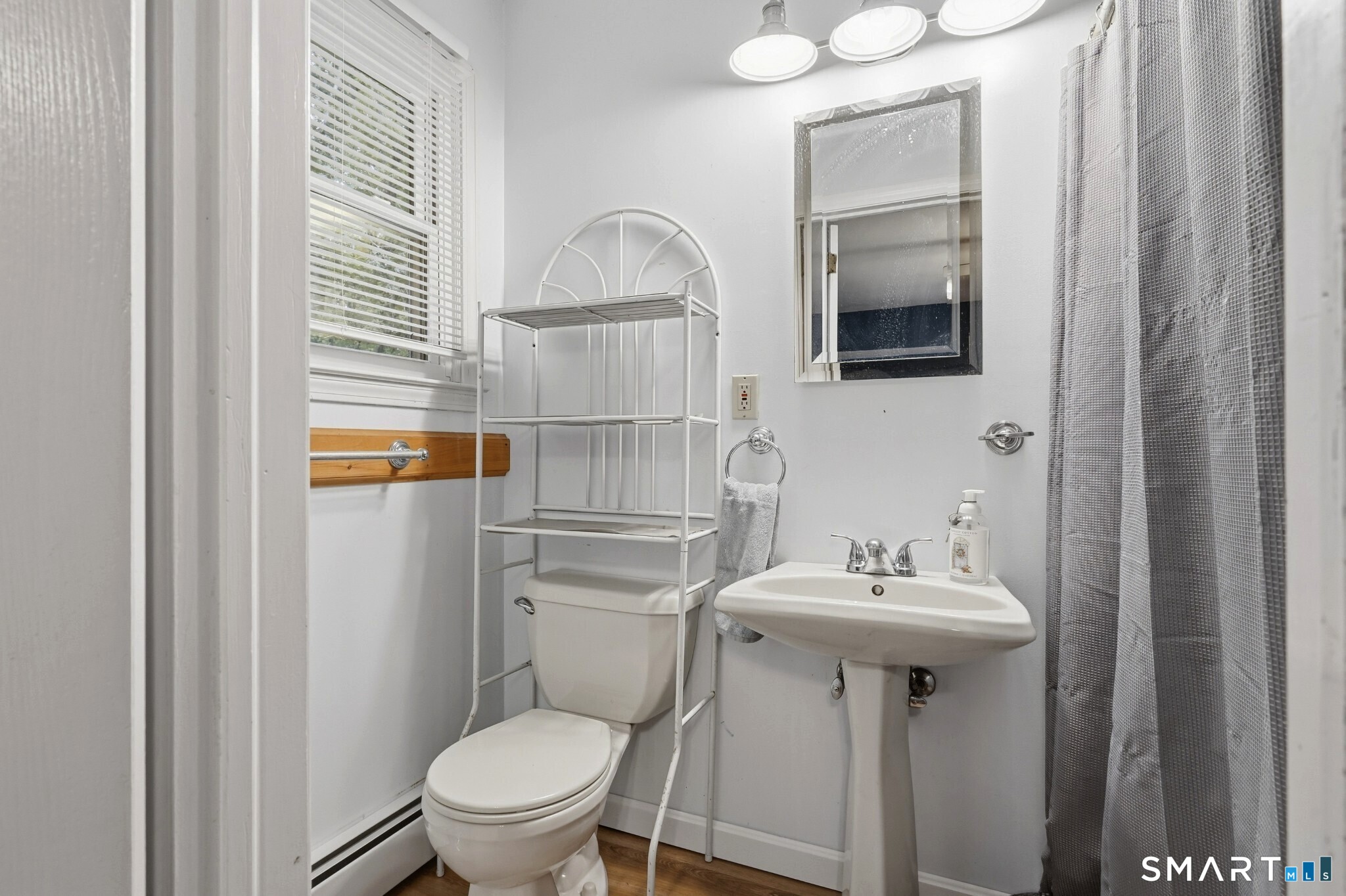 19 Steven Street Property Photo 10