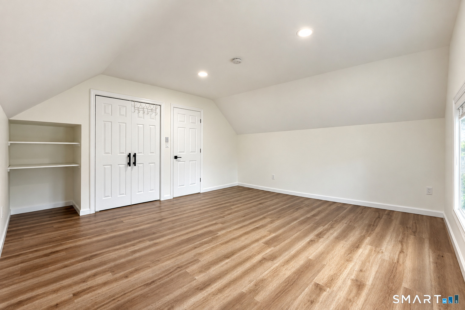 26 Union Street Property Photo 29