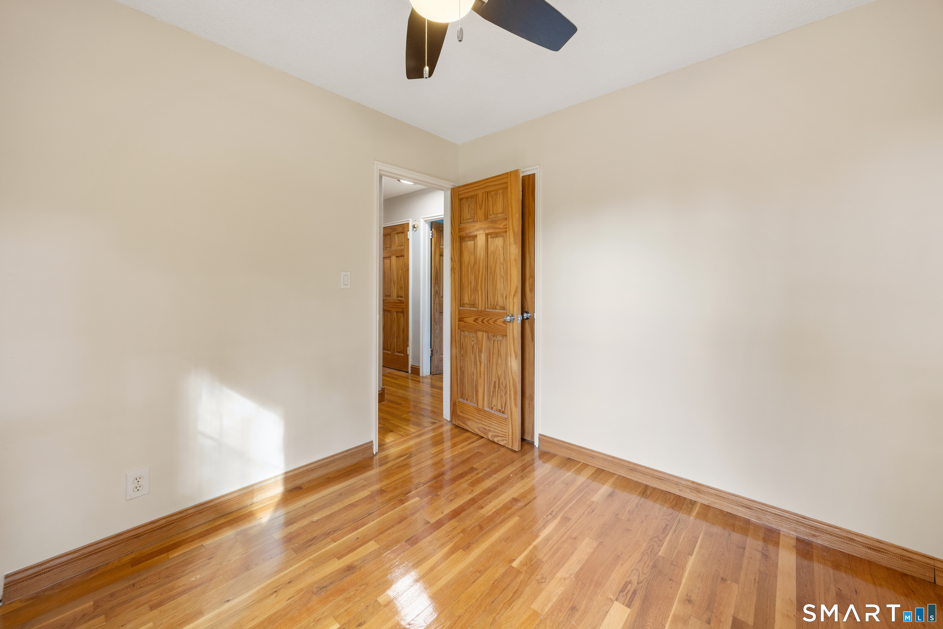 174 French Street Property Photo 11