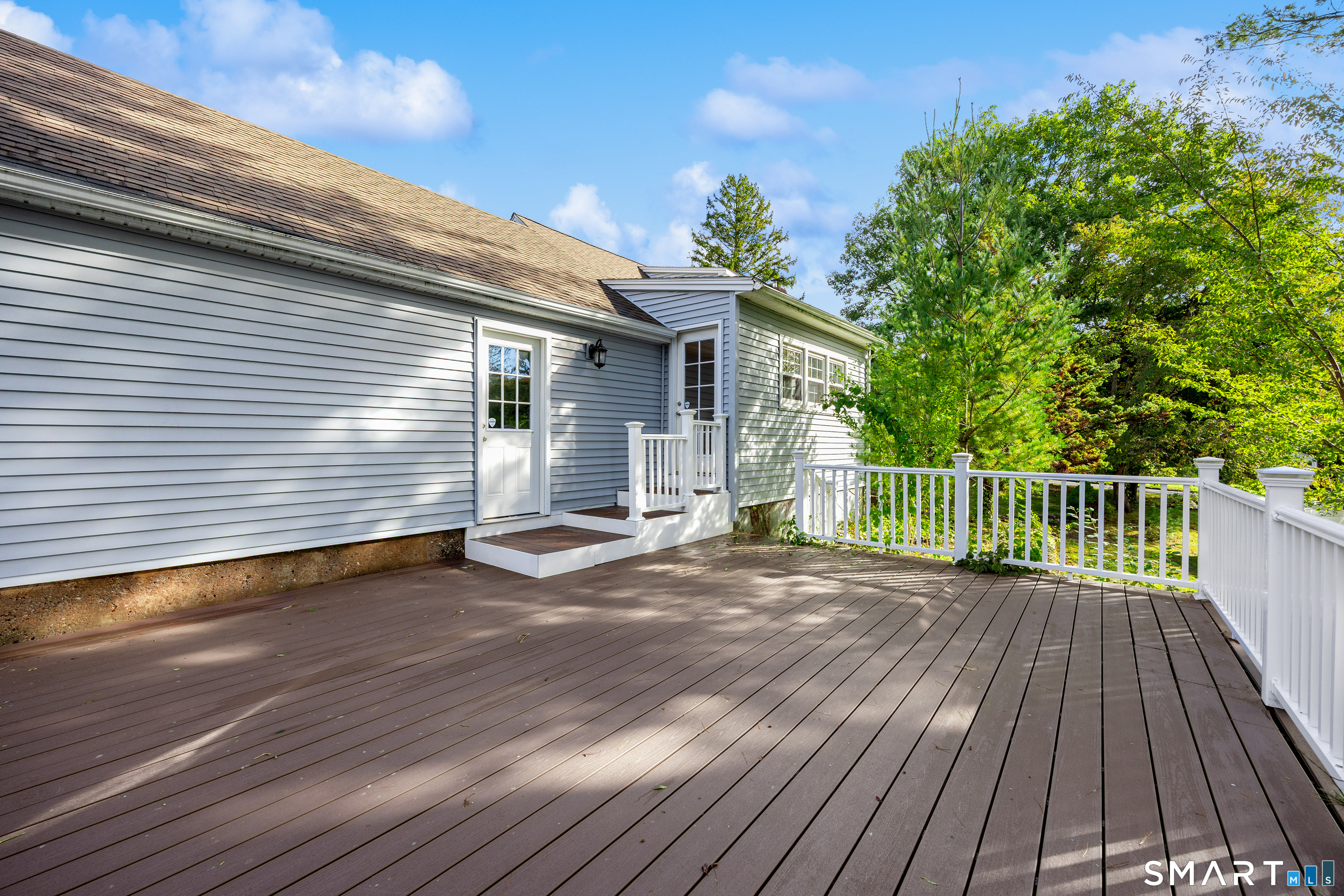174 French Street Property Photo 19