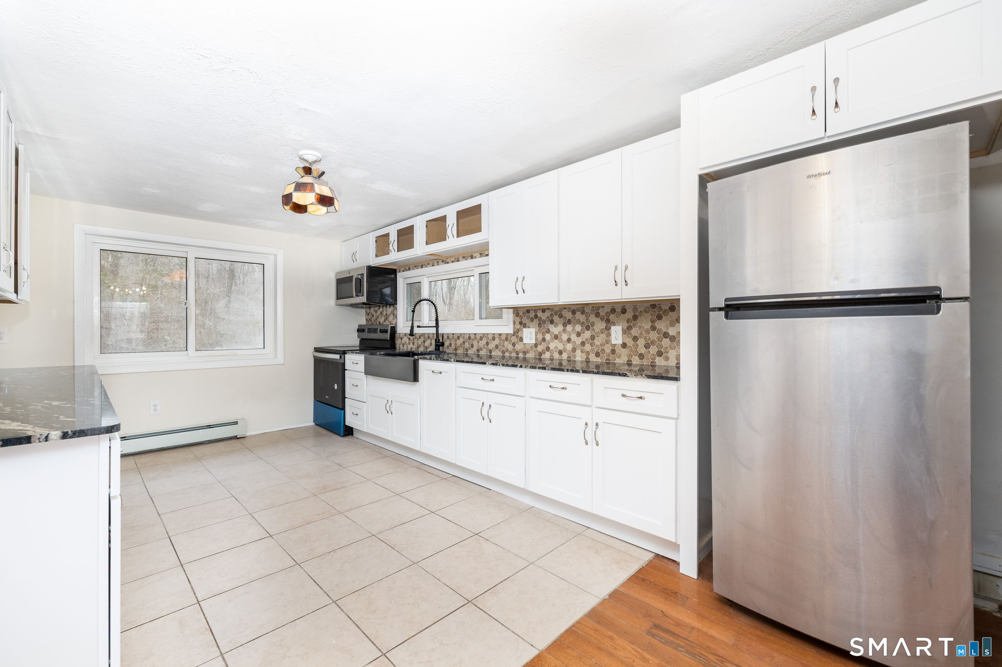 461 Pond Road Property Photo 9