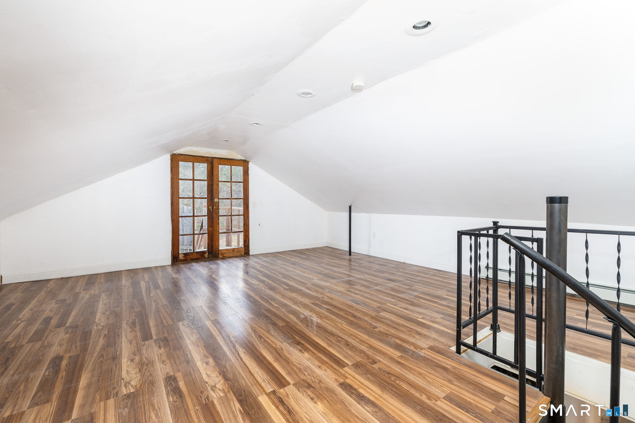 461 Pond Road Property Photo 13