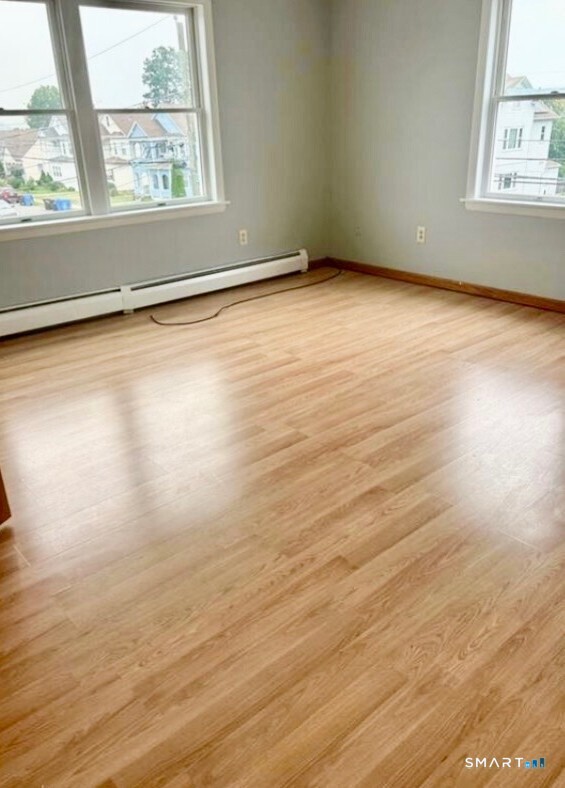 204 Booth Street Property Photo 3