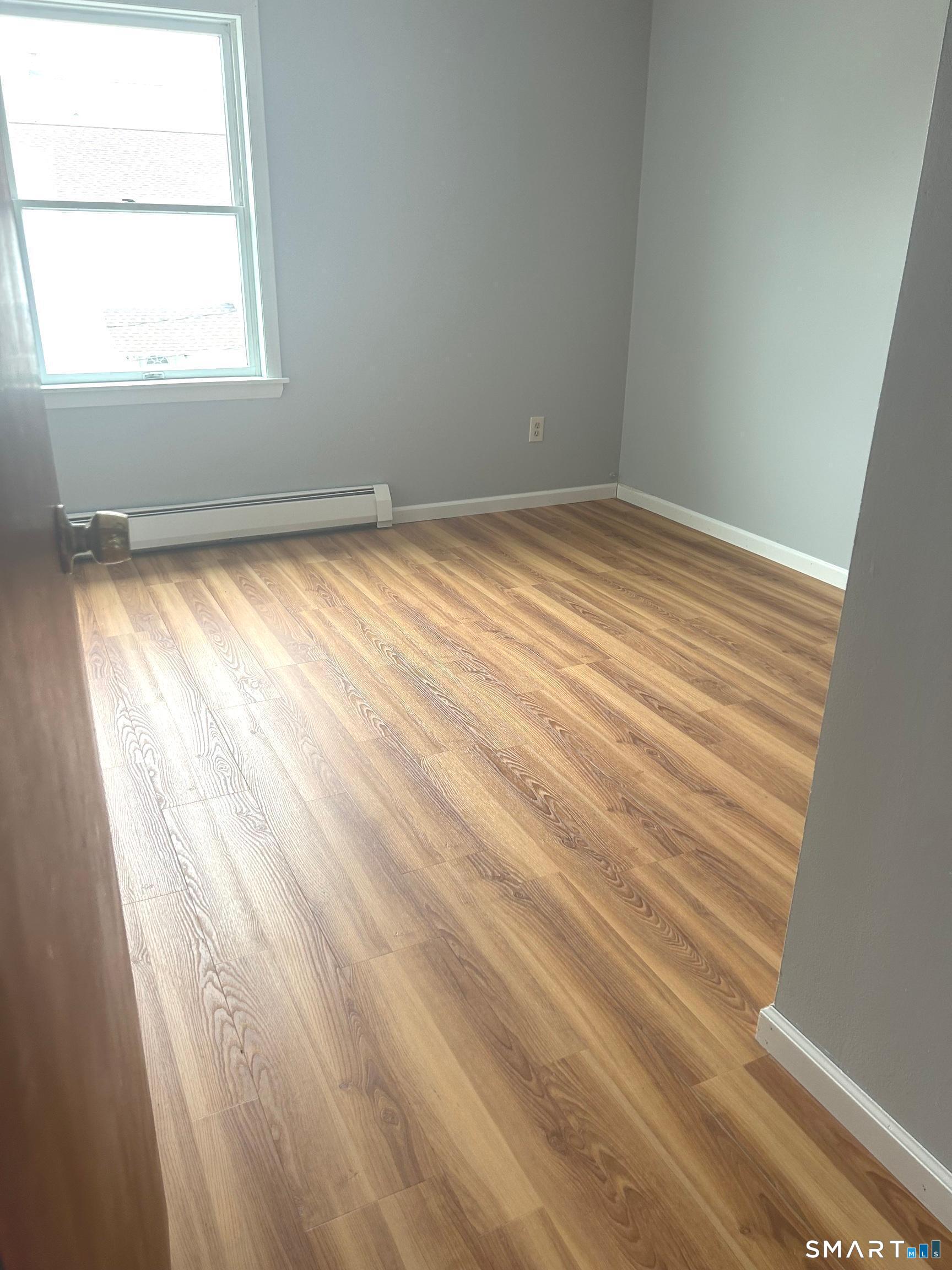 204 Booth Street Property Photo 4