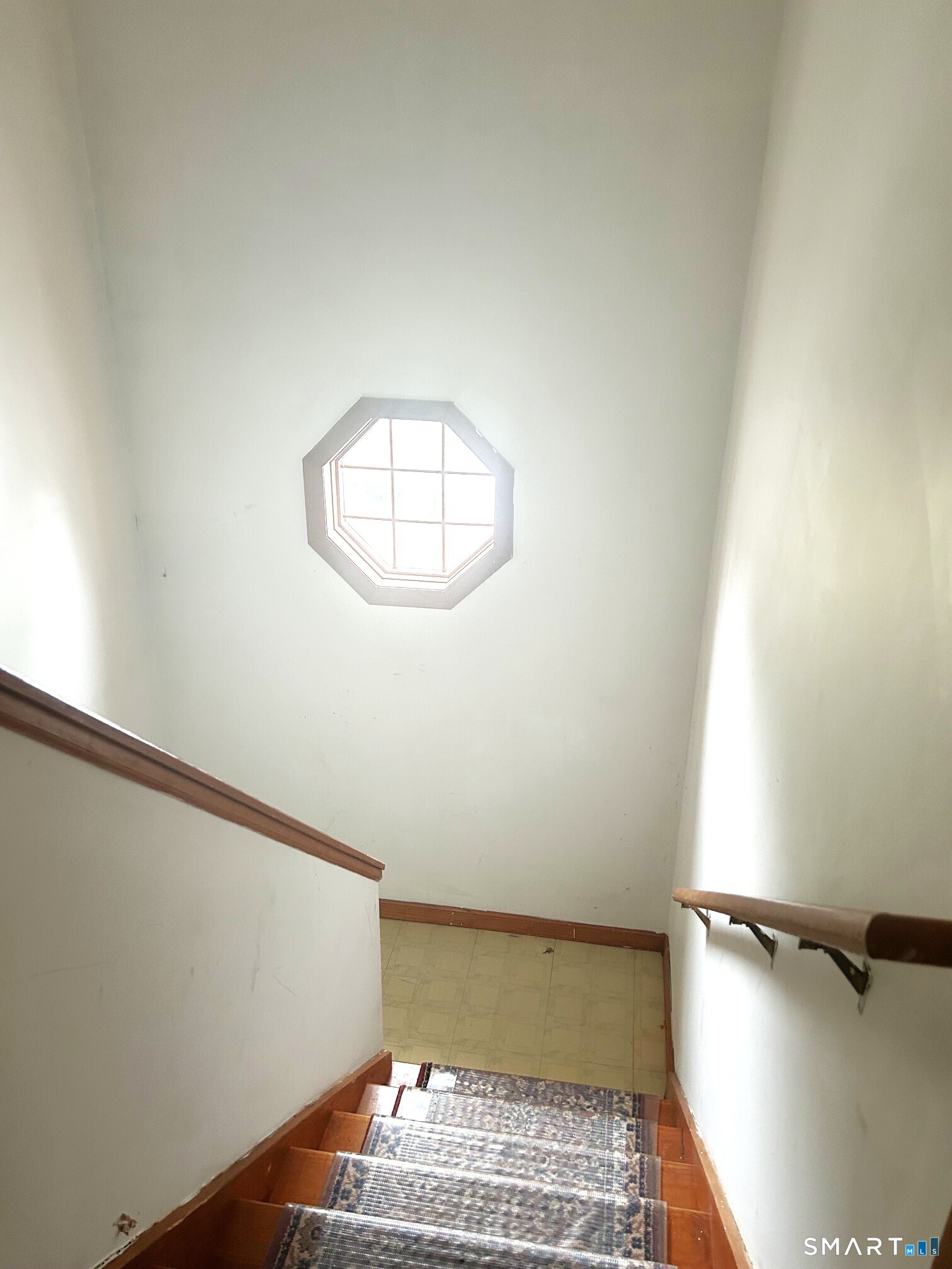 204 Booth Street Property Photo 8
