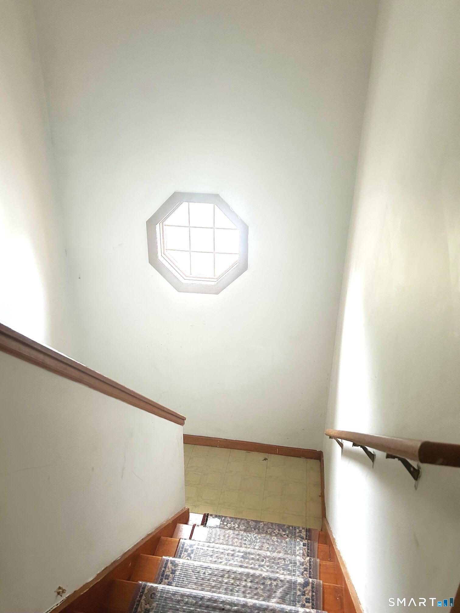 204 Booth Street Property Photo 9