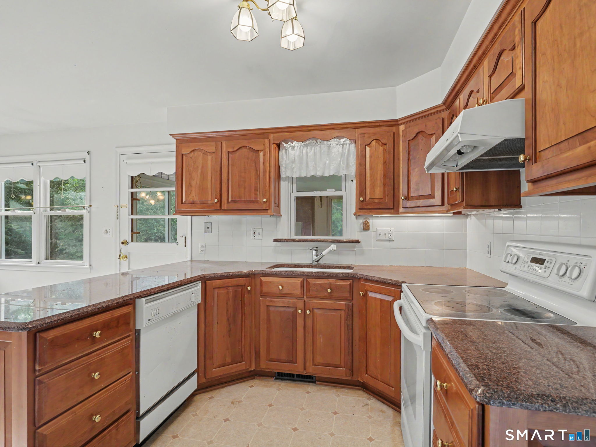 7 Clearview Drive Property Photo 10