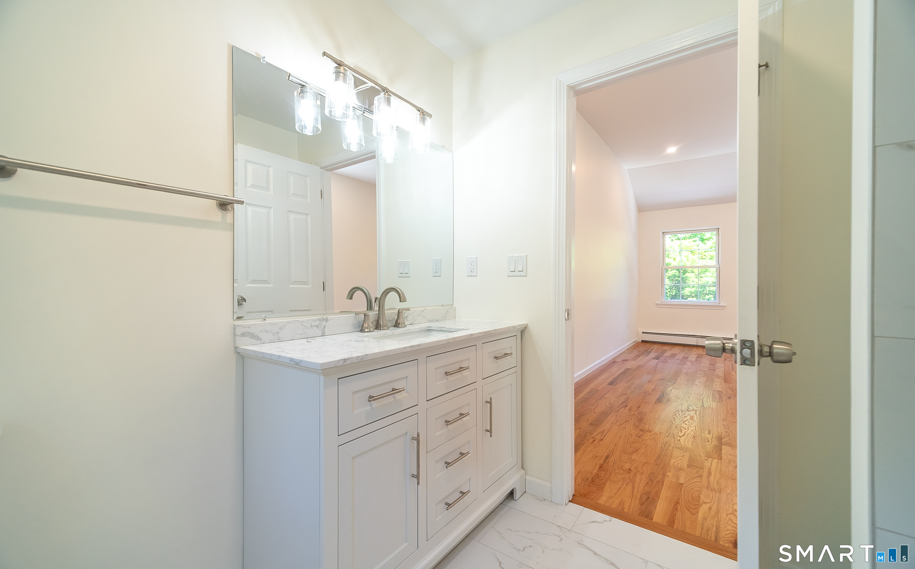 1425 James Farm Road Property Photo 25