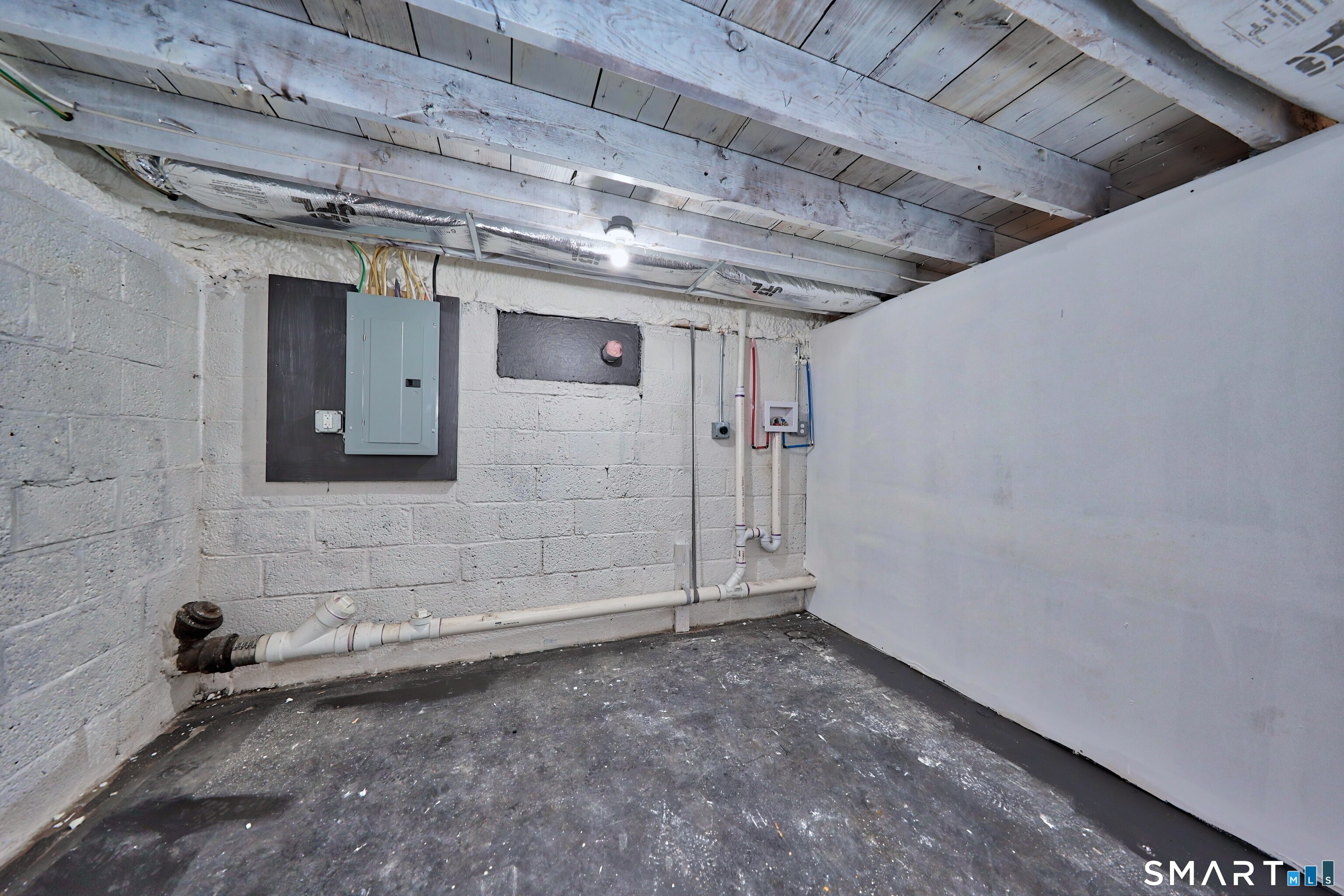 356 Cherry Street Extension Property Photo 34