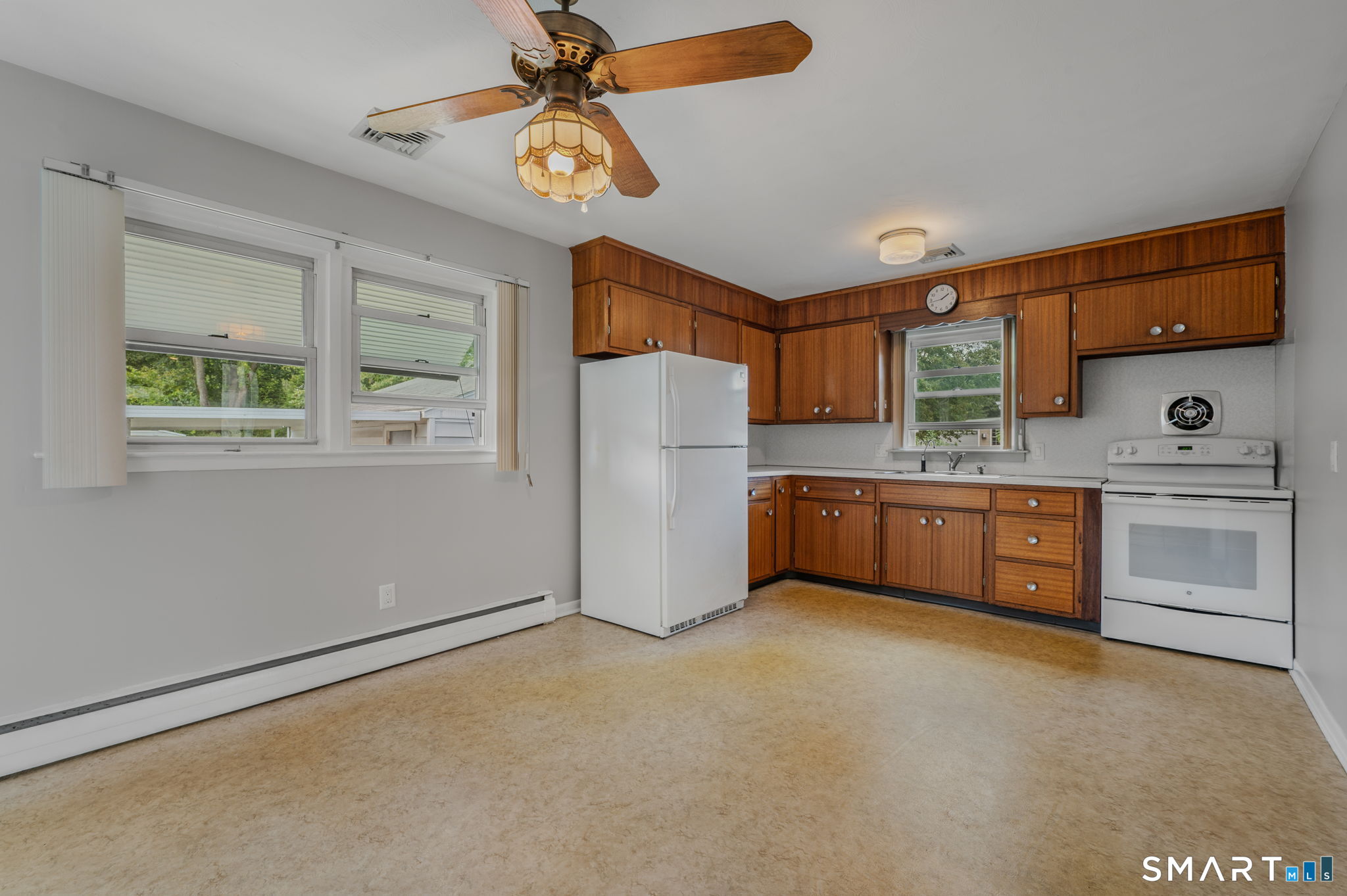 10 Lark Street Property Photo 9