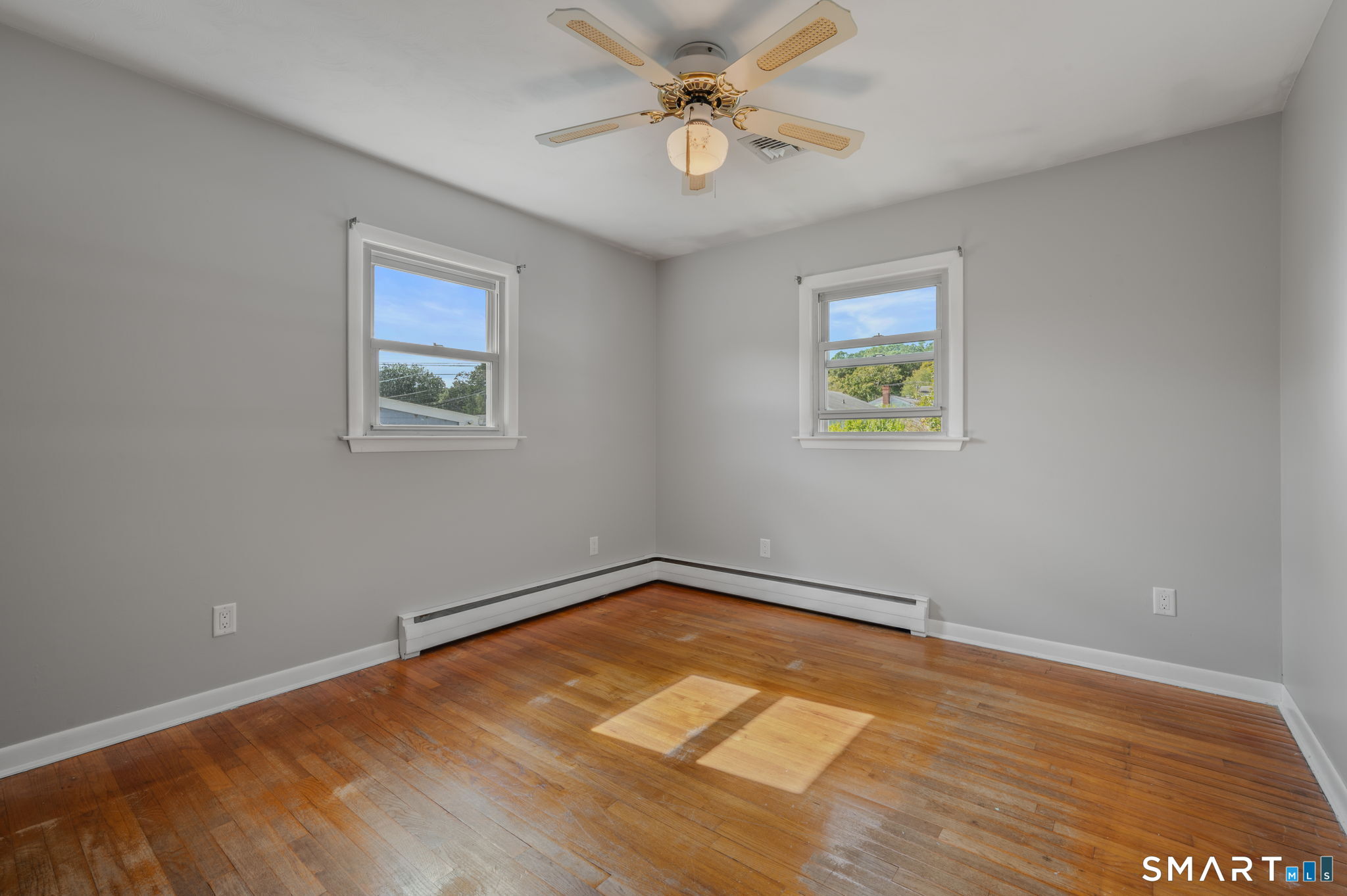 10 Lark Street Property Photo 17