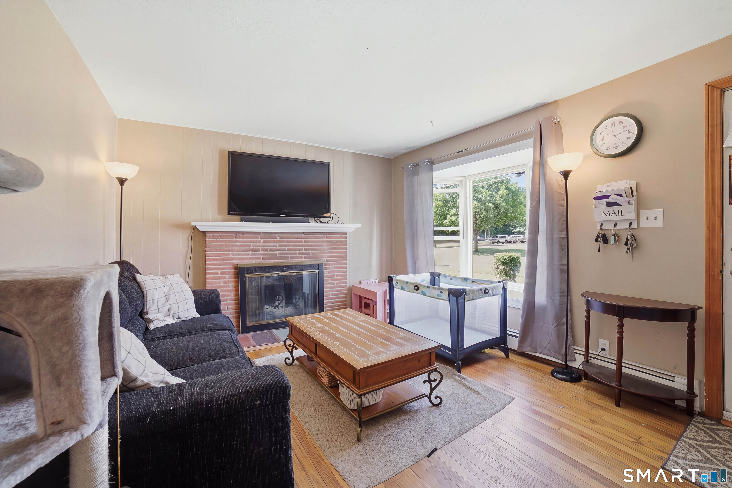 461 Townsend Avenue Property Photo 6