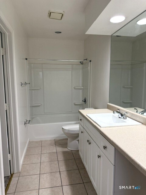 28 Rose 20 Lane Property Photo 8