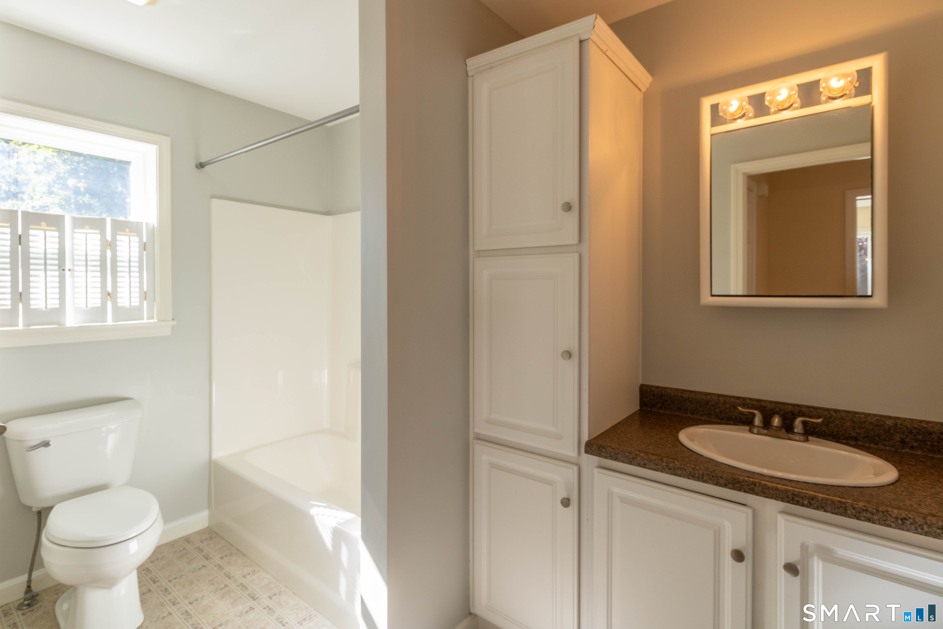 17 Wyndwood Road Property Photo 31