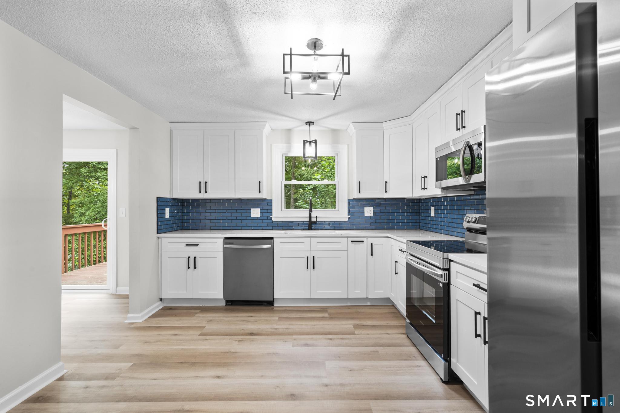 32 Woodhaven Drive Property Photo 12