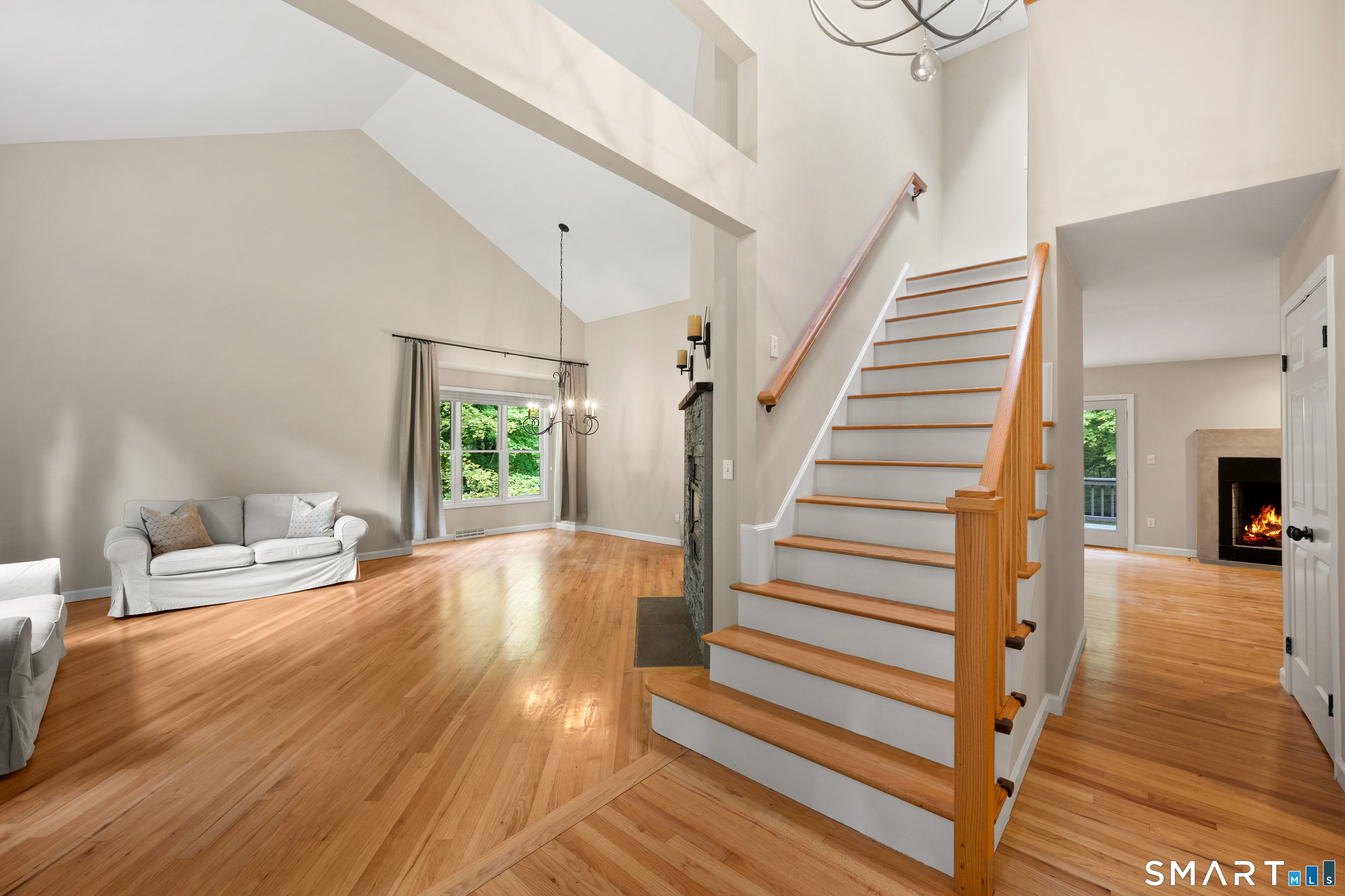 23 Lee Lane Property Photo 4