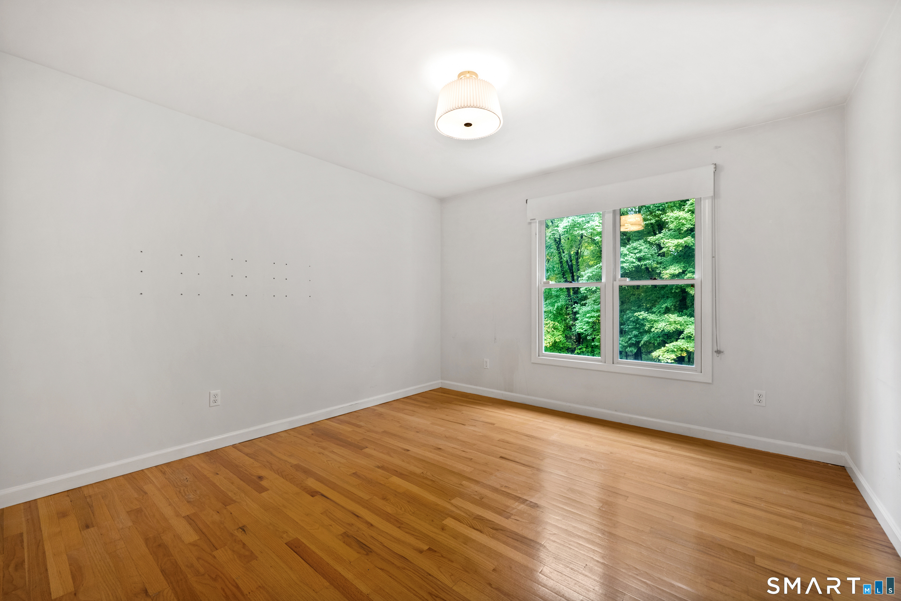 23 Lee Lane Property Photo 23