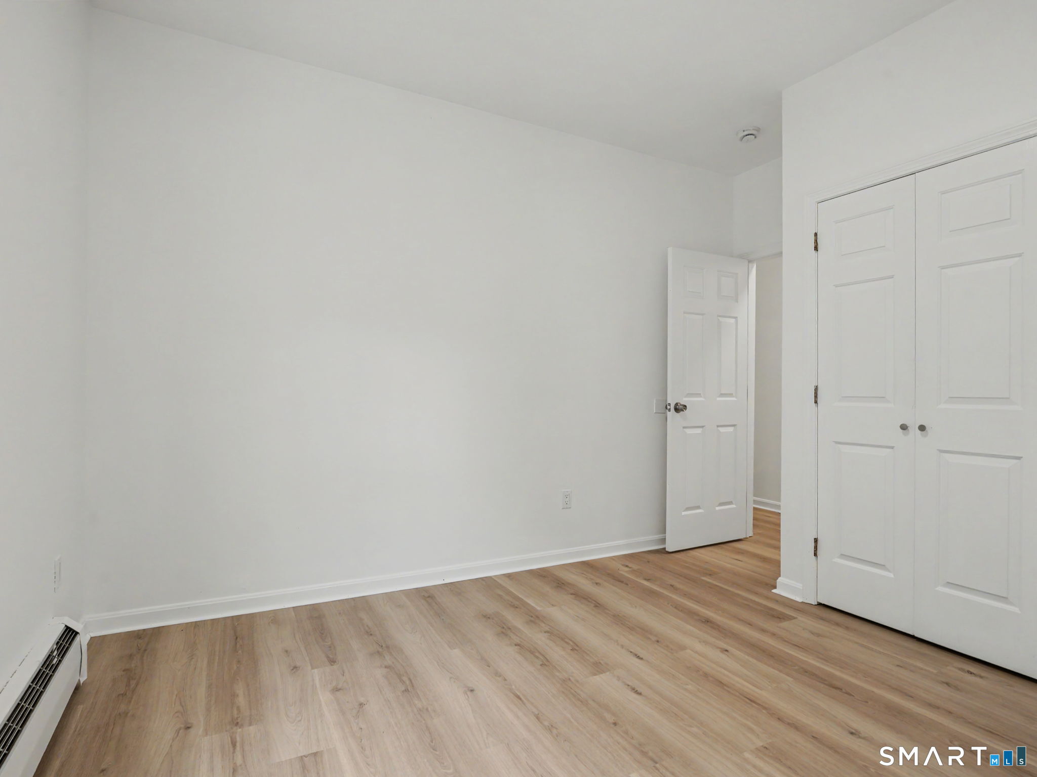 28 Walnut East Street Property Photo 7