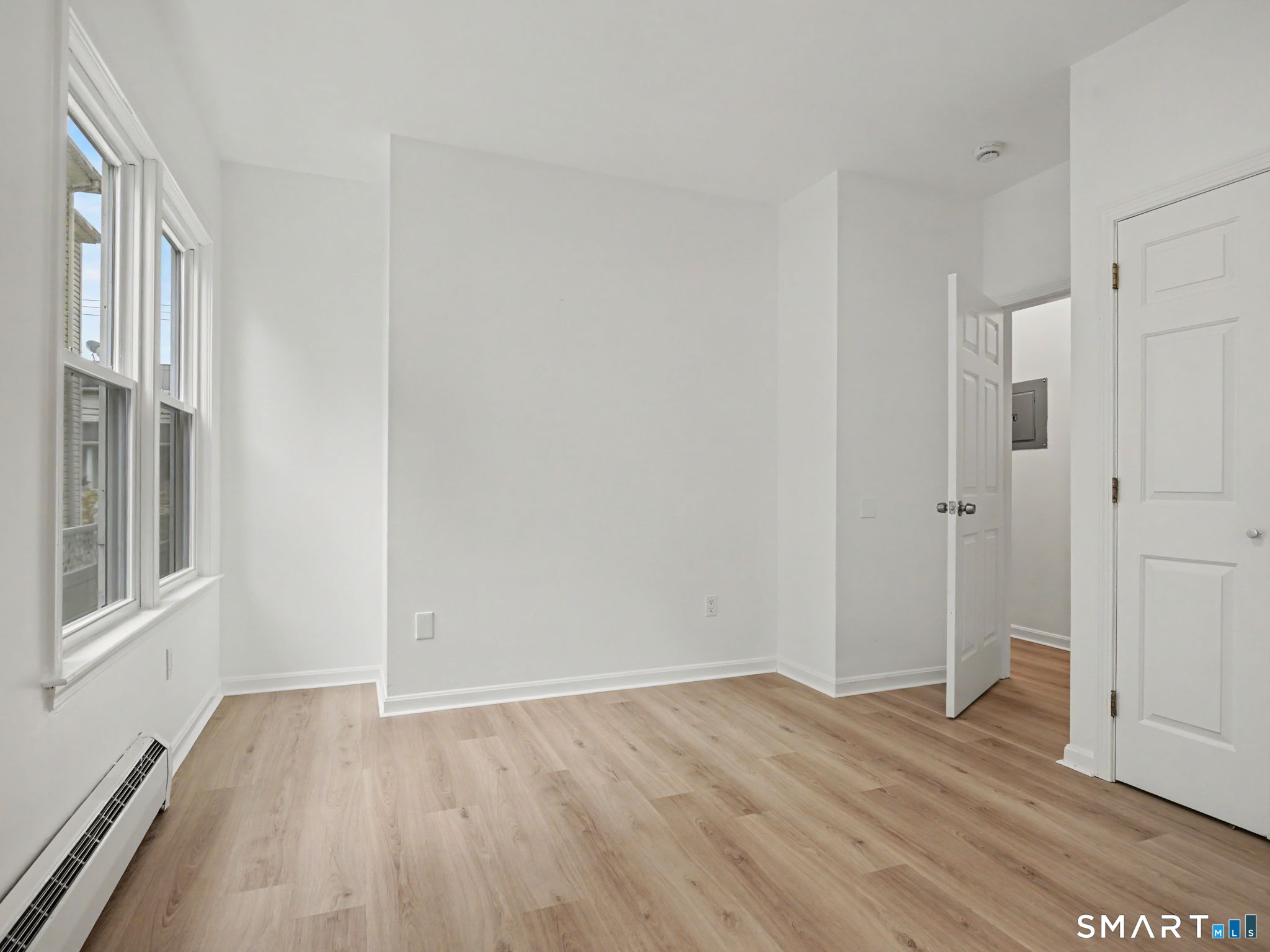 28 Walnut East Street Property Photo 8