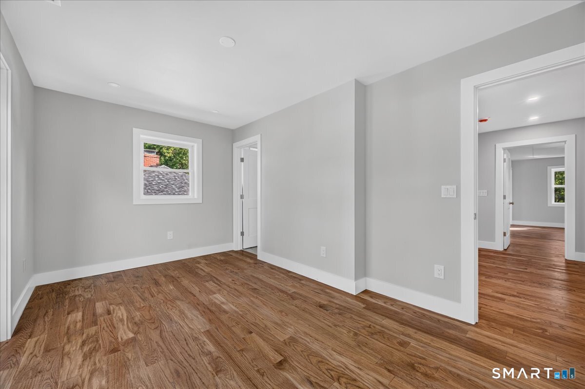 180 Yale Avenue Property Photo 22