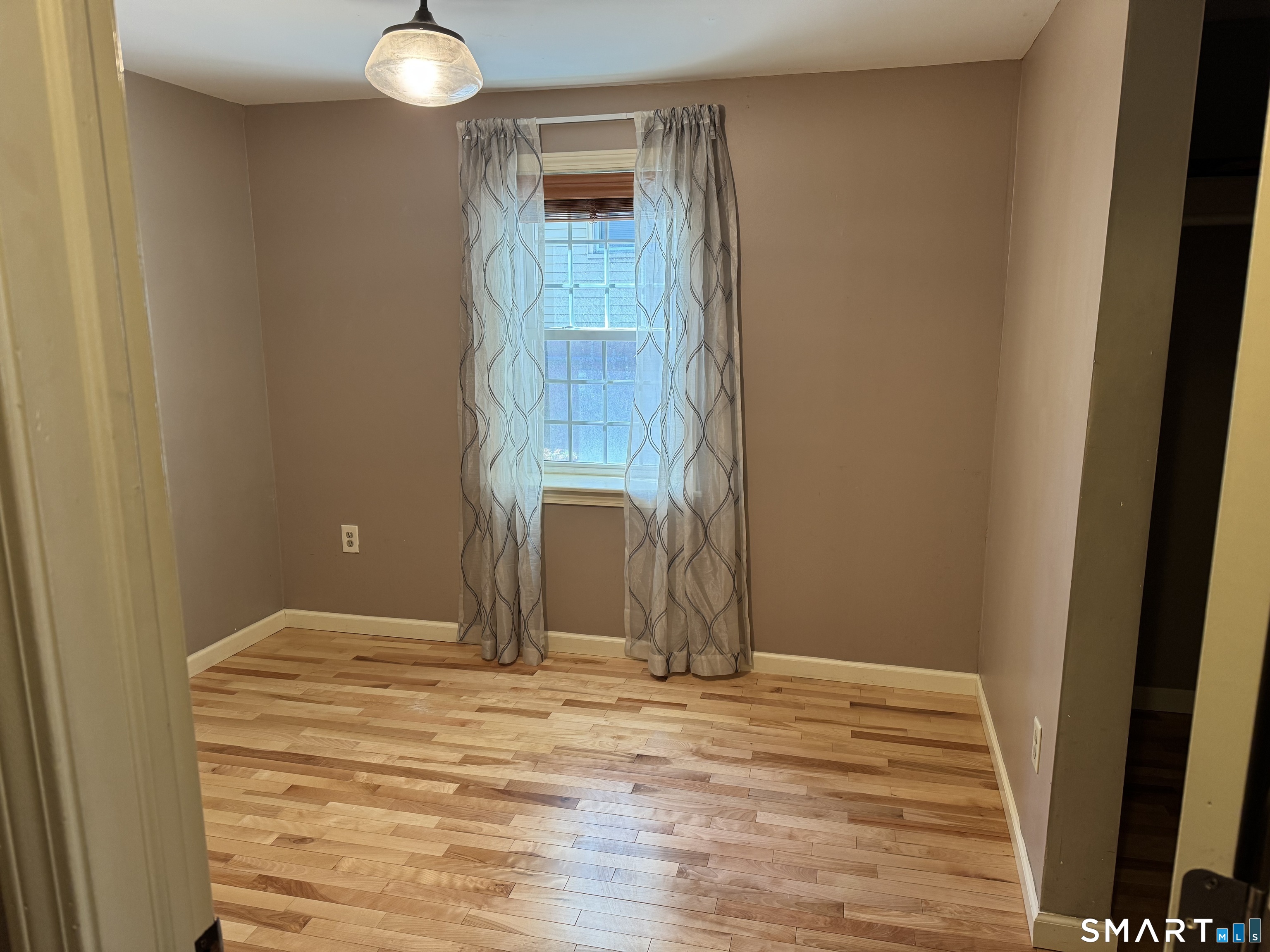 158 College 160a Street Property Photo 17