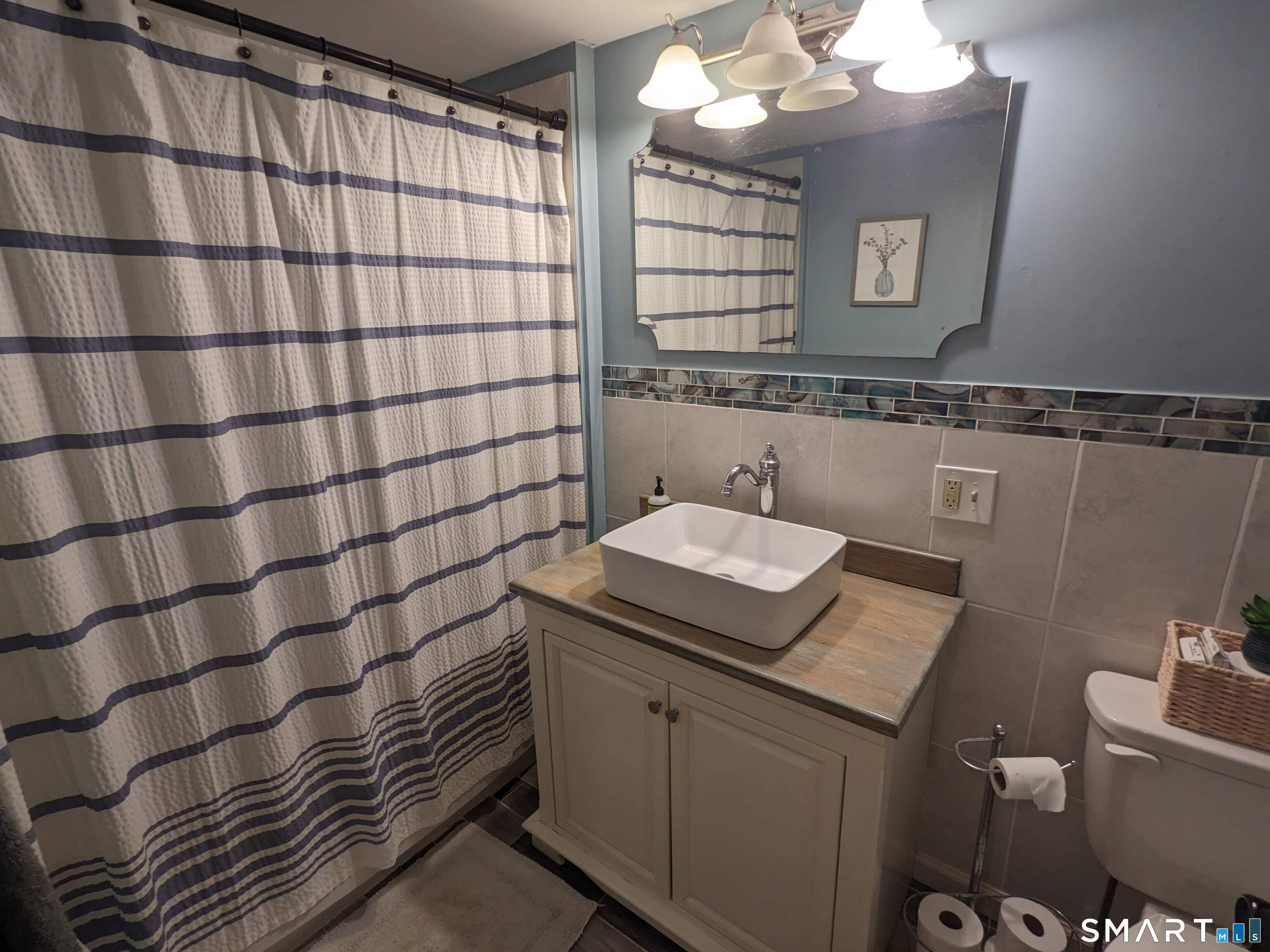 158 College 160a Street Property Photo 25