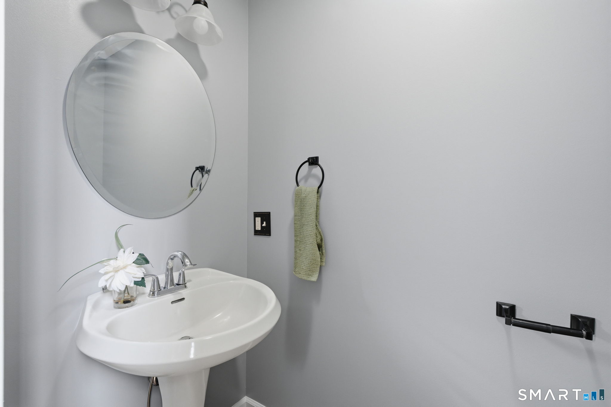 25 Carriage Drive Property Photo 9