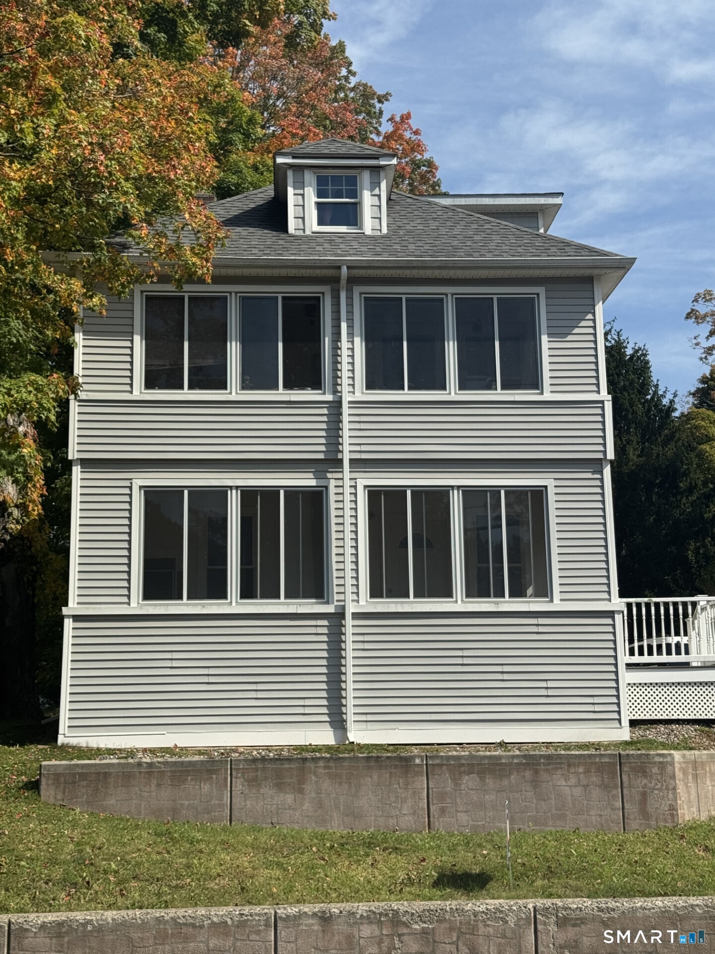 275 Berlin Avenue Property Photo 1