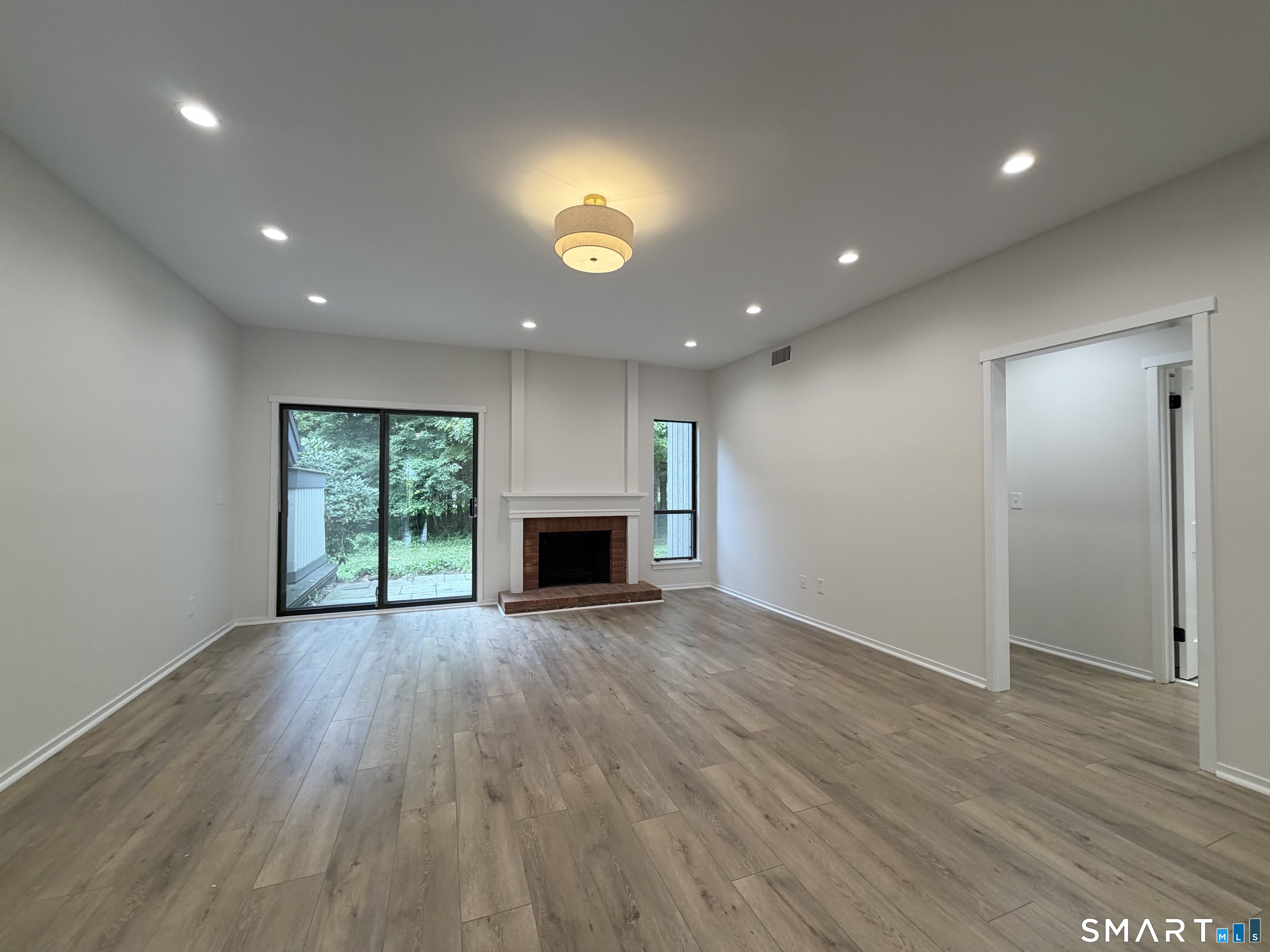 883 Heritage C Village Property Photo 1