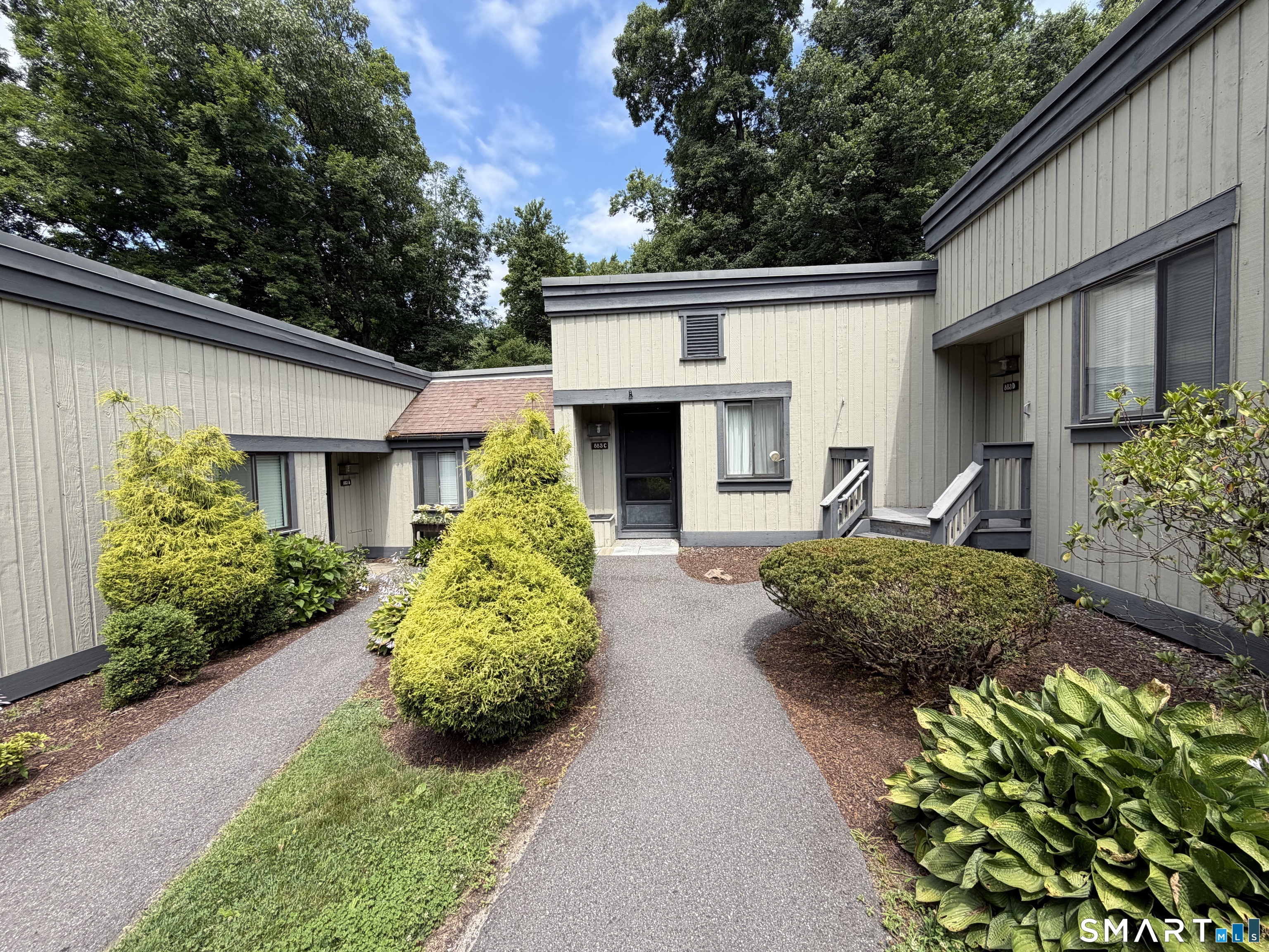 883 Heritage C Village Property Photo 18